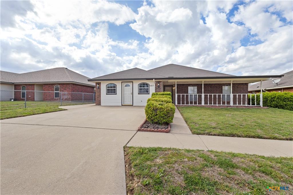 Single Family Residence