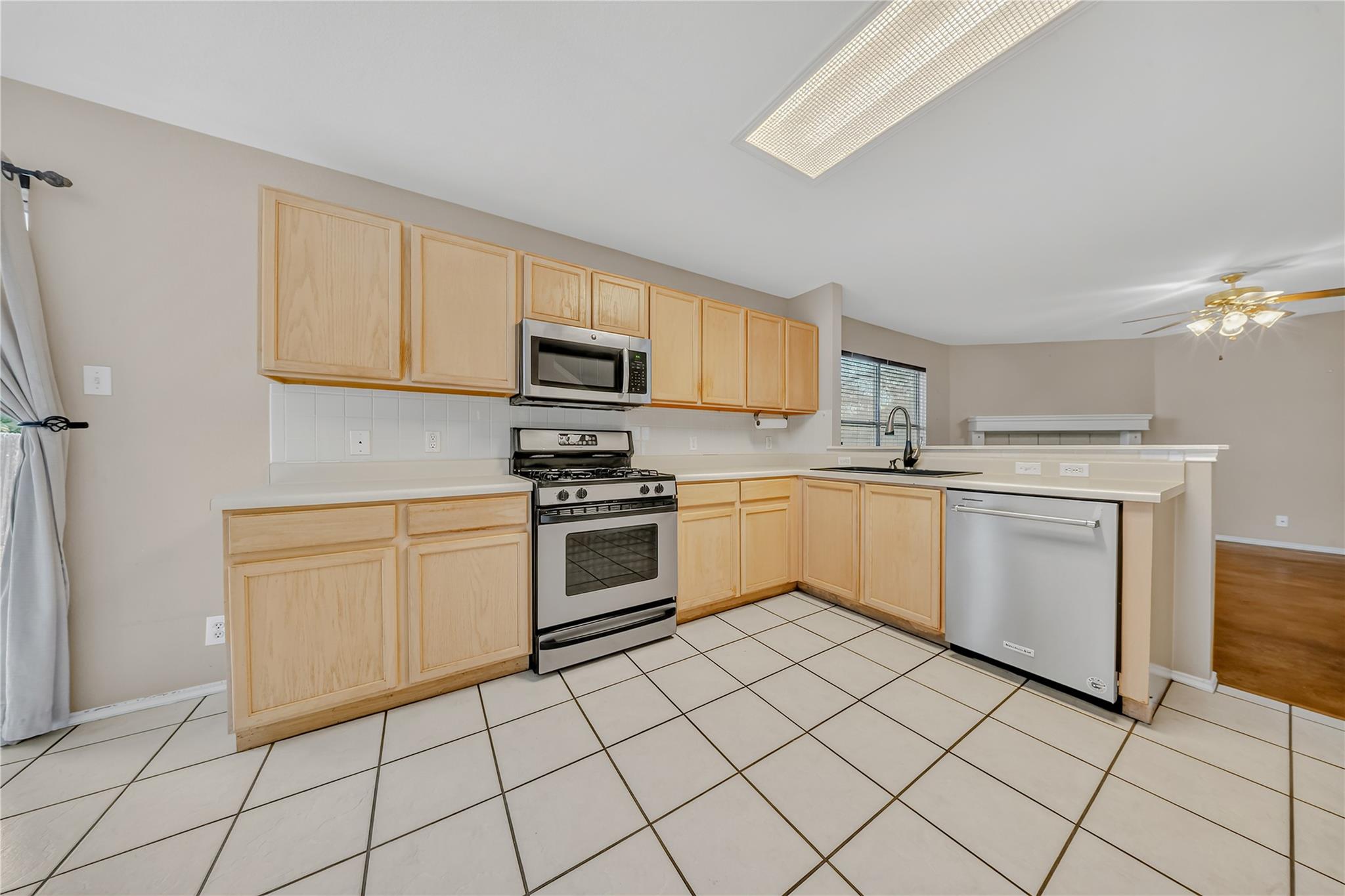 Photo 9