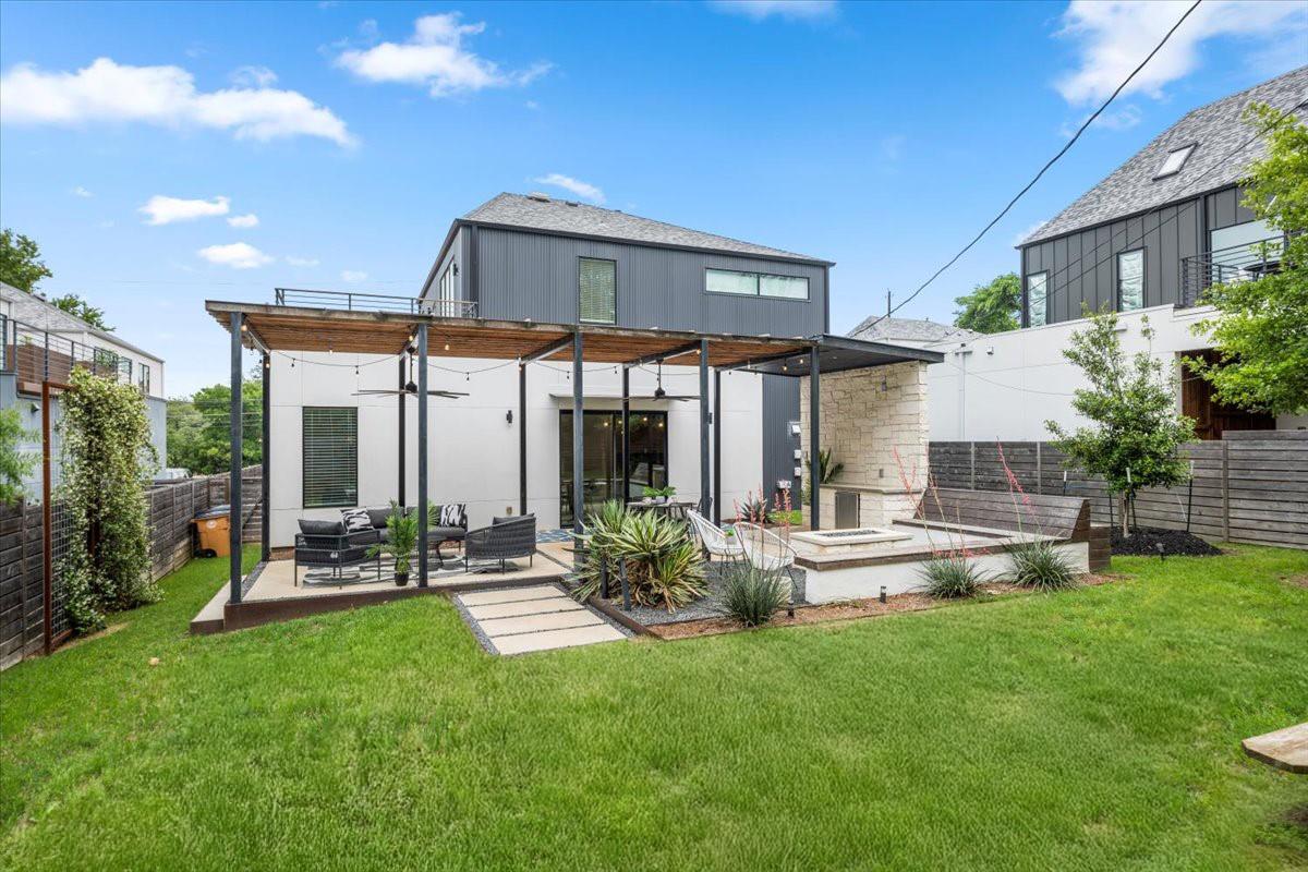 Single Family Residence