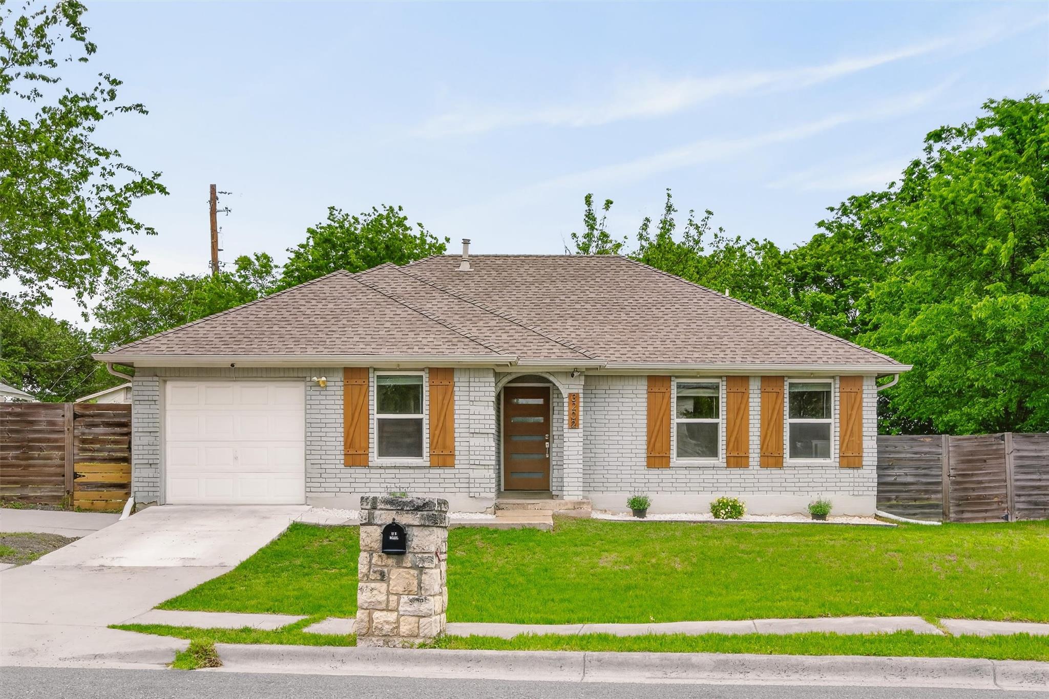 Single Family Residence