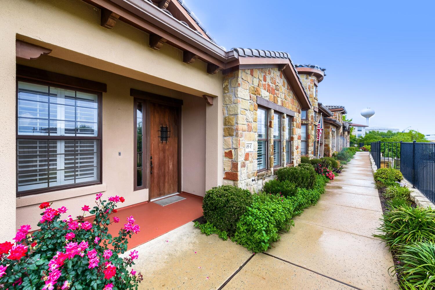 Single Family Residence