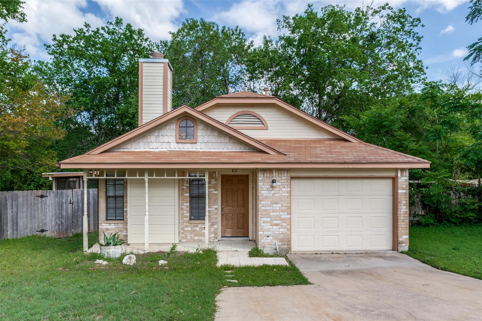 Single Family Residence