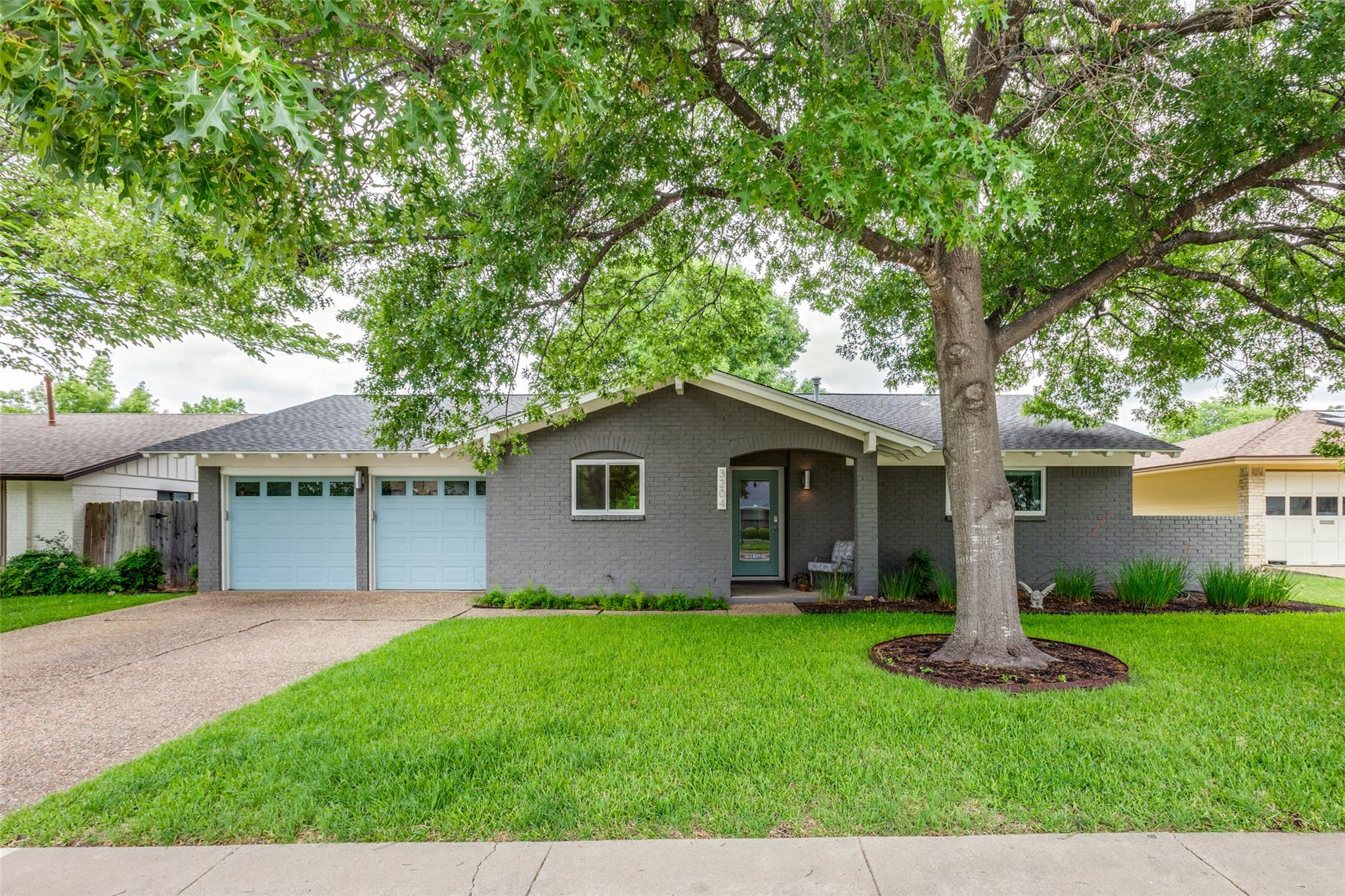 Single Family Residence