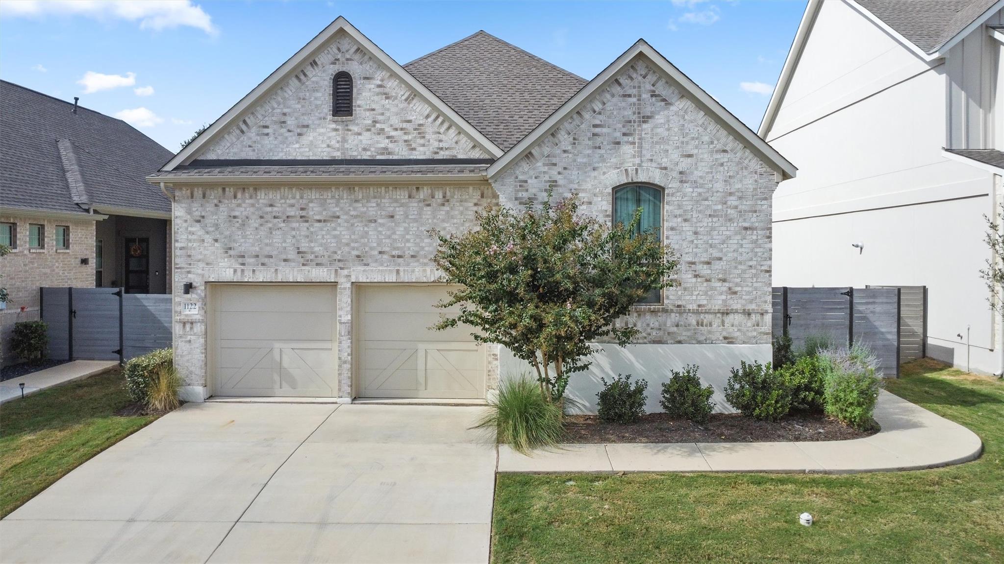 Single Family Residence