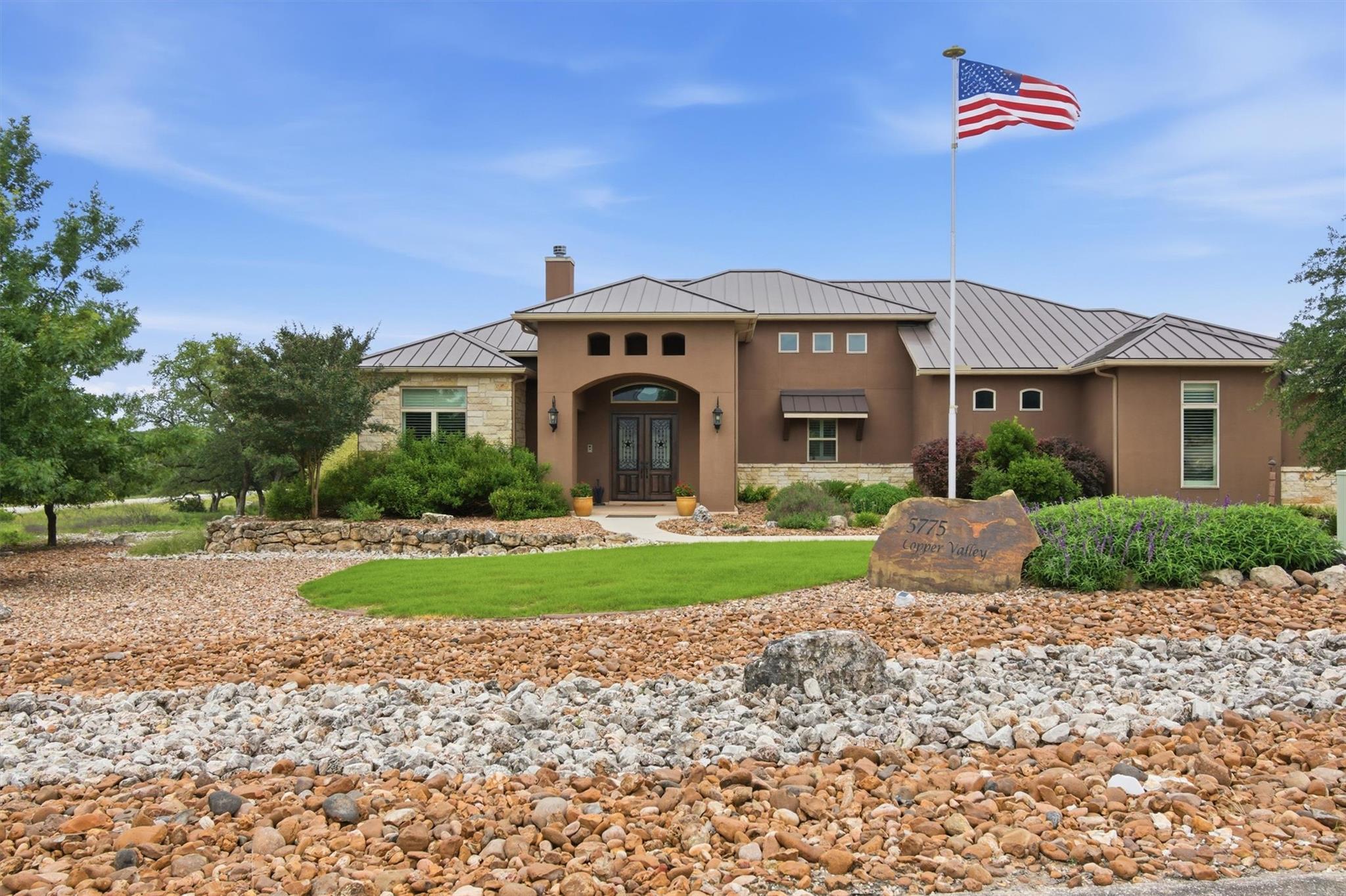 Single Family Residence