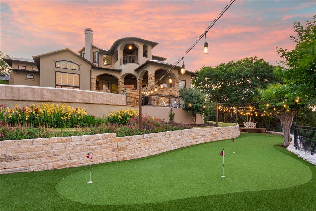 Single Family Residence