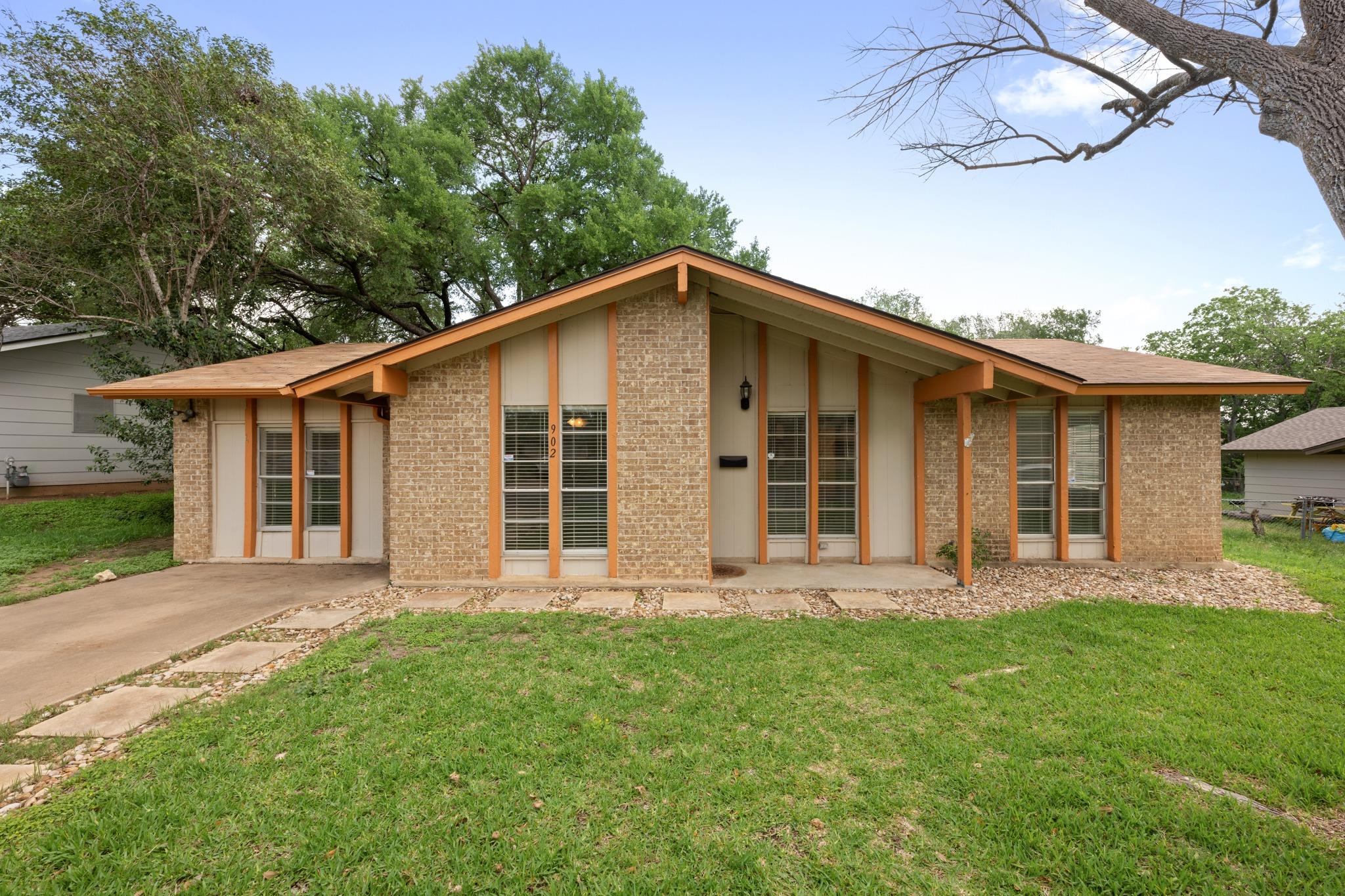 Single Family Residence