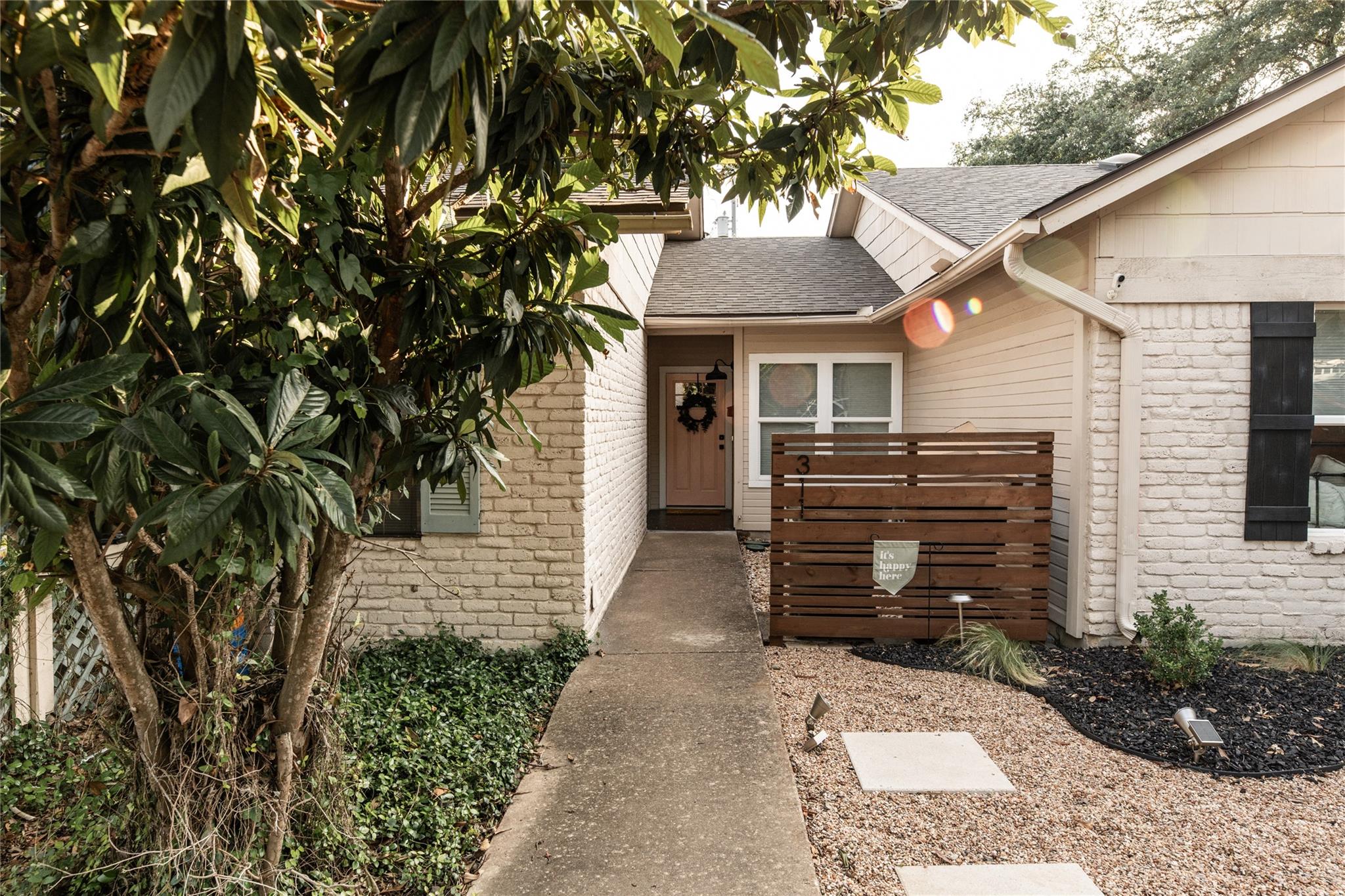 Single Family Residence