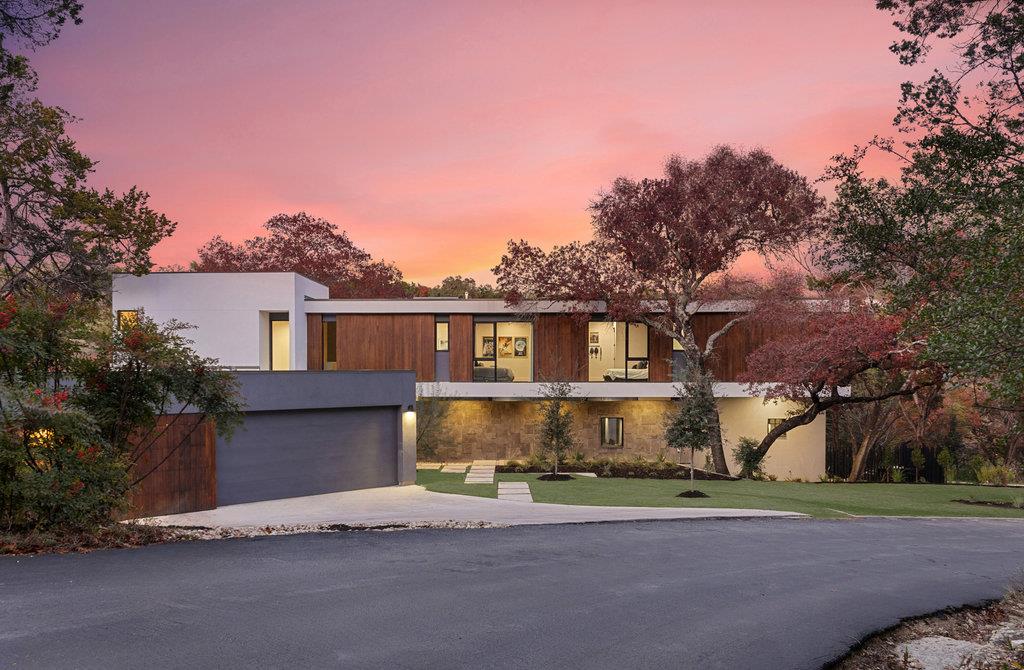 1001 Madrone