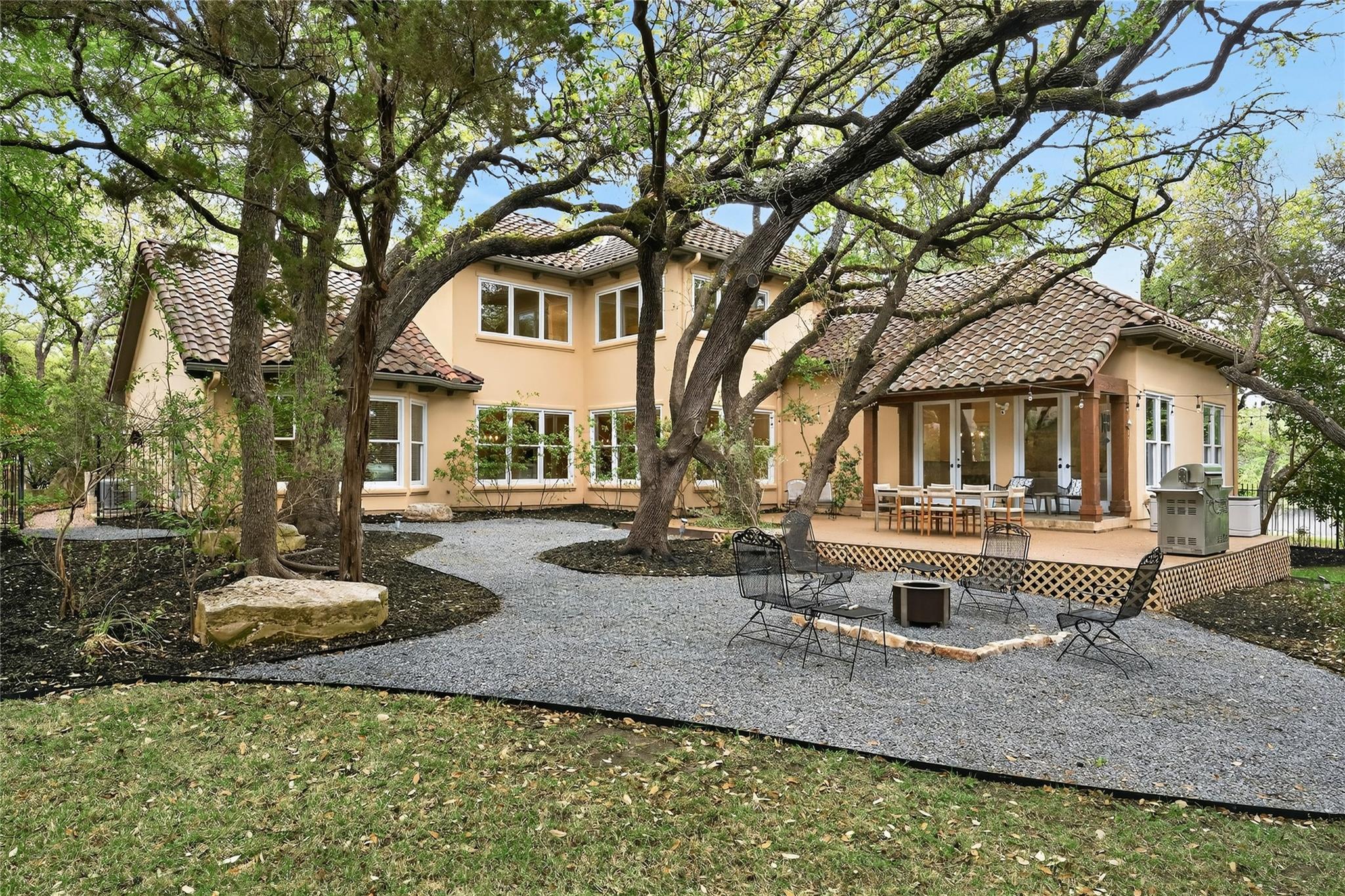 Single Family Residence