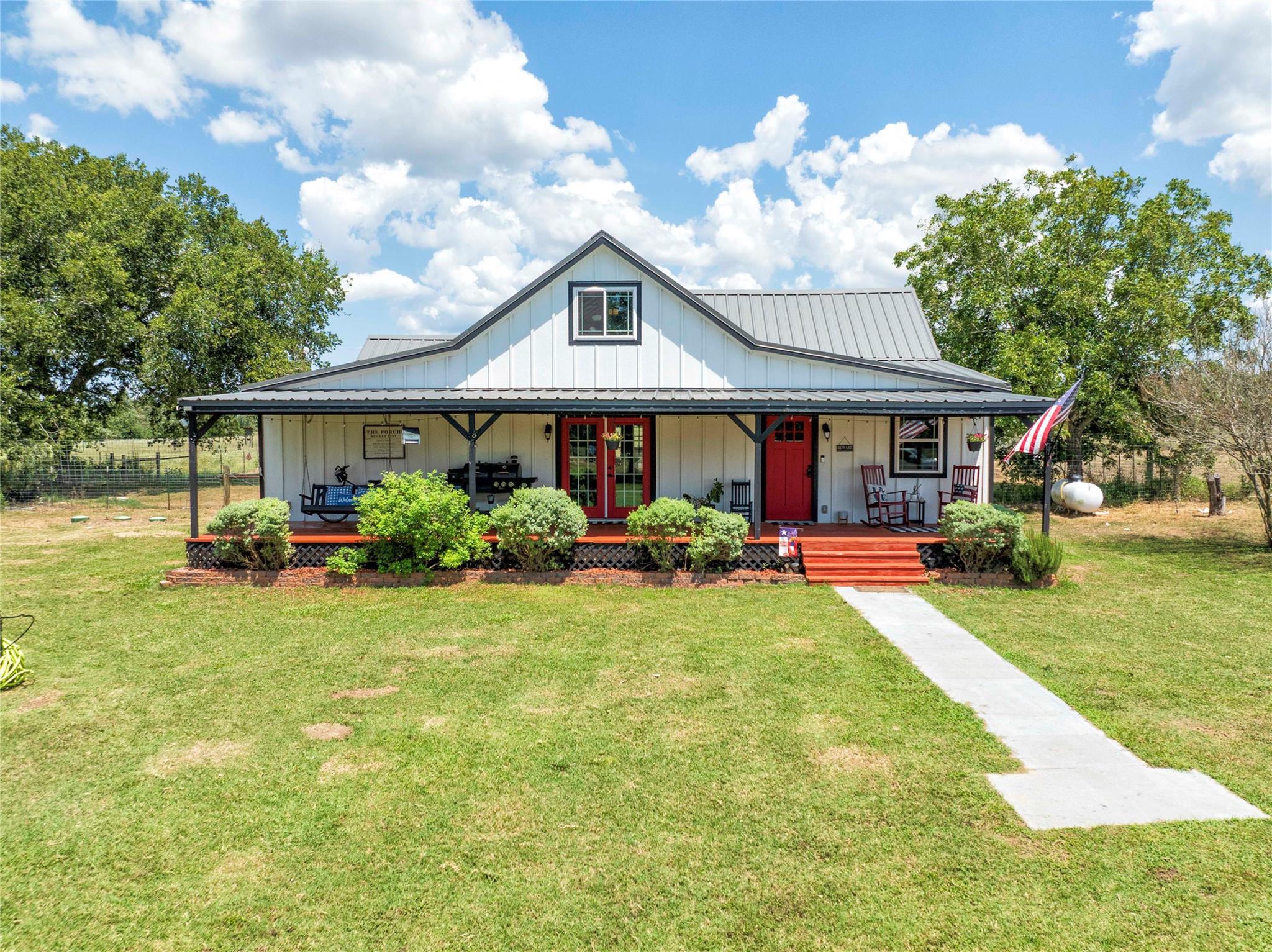 Single Family Residence