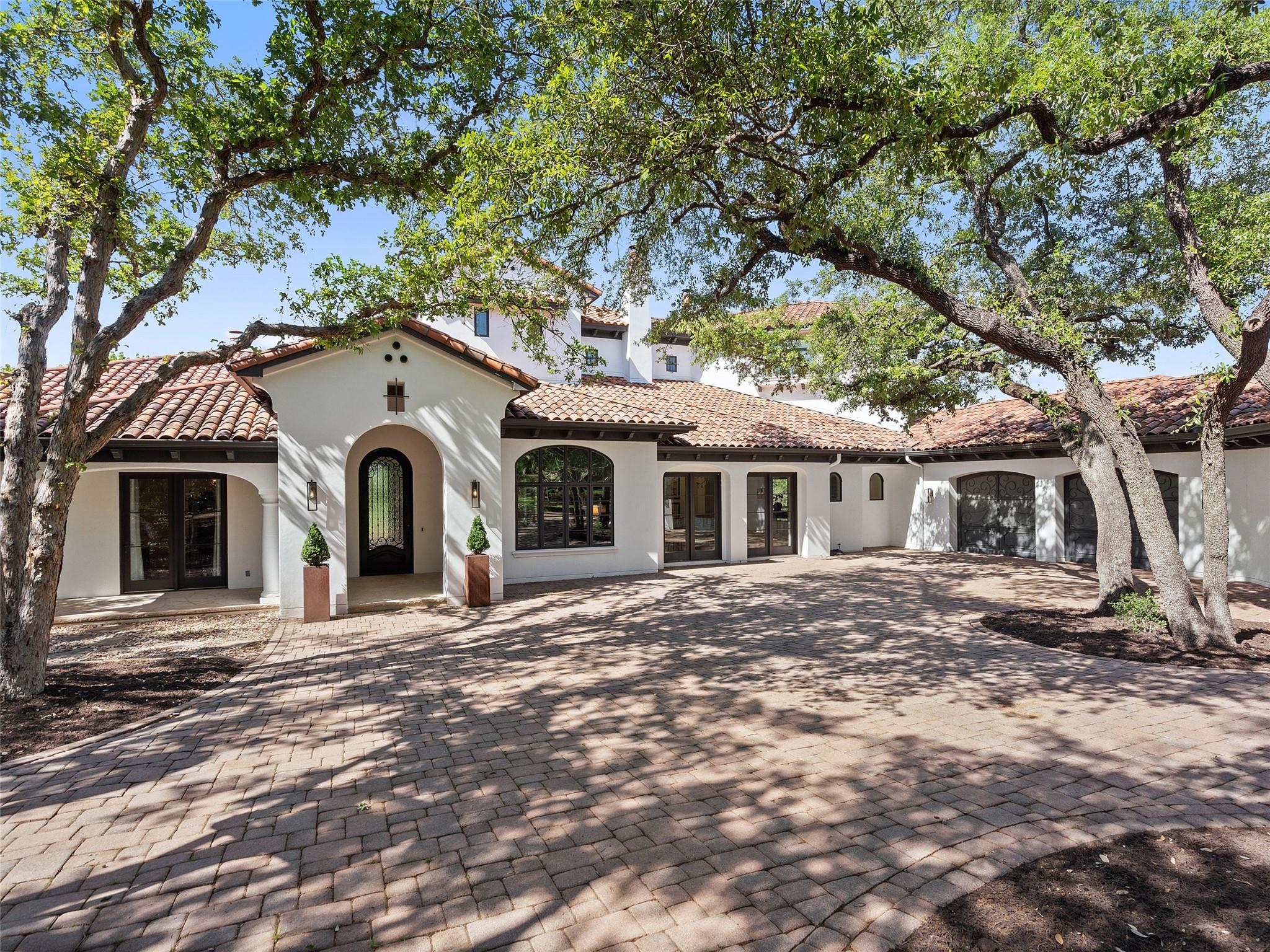 Single Family Residence