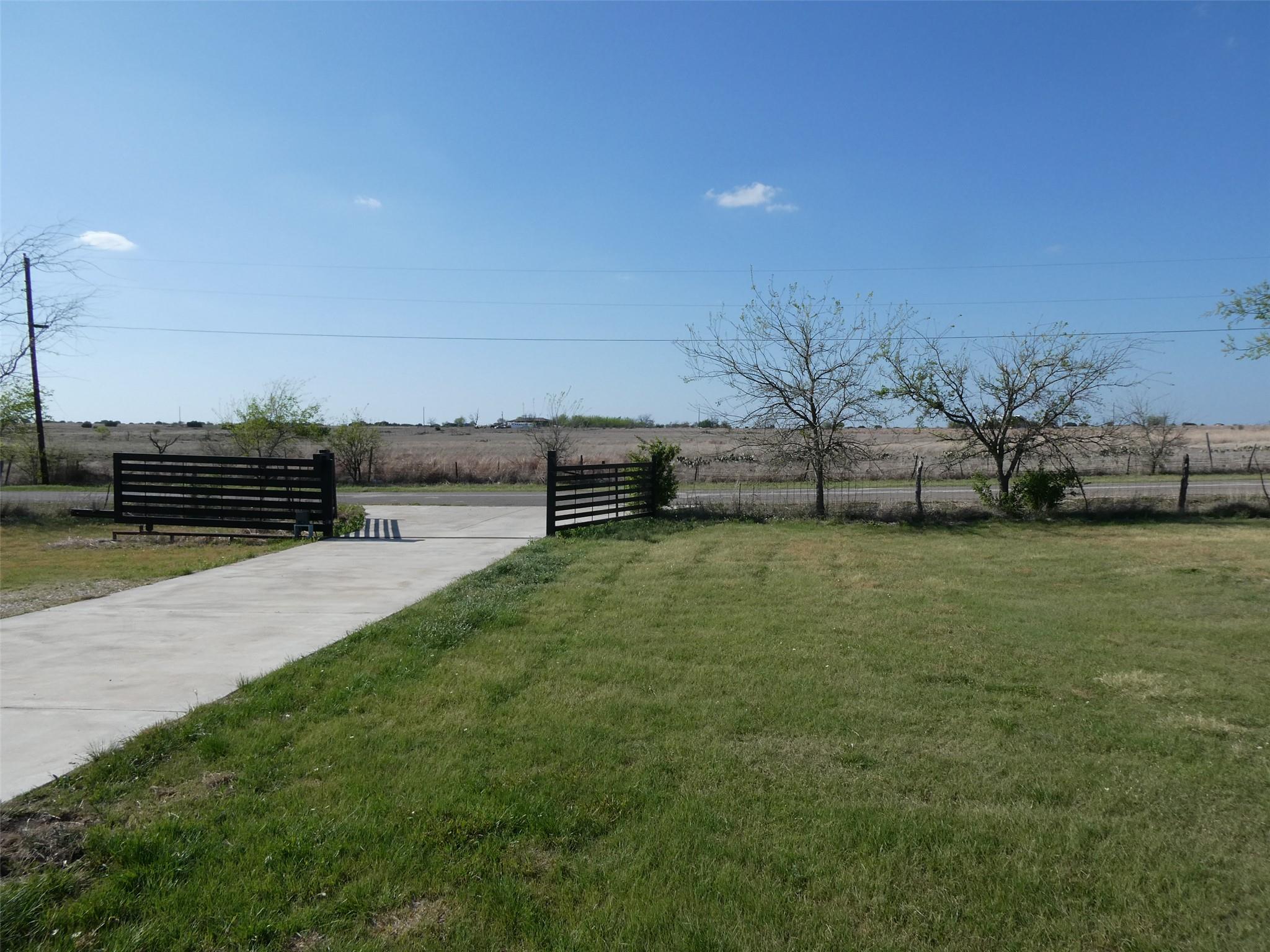 Photo 22