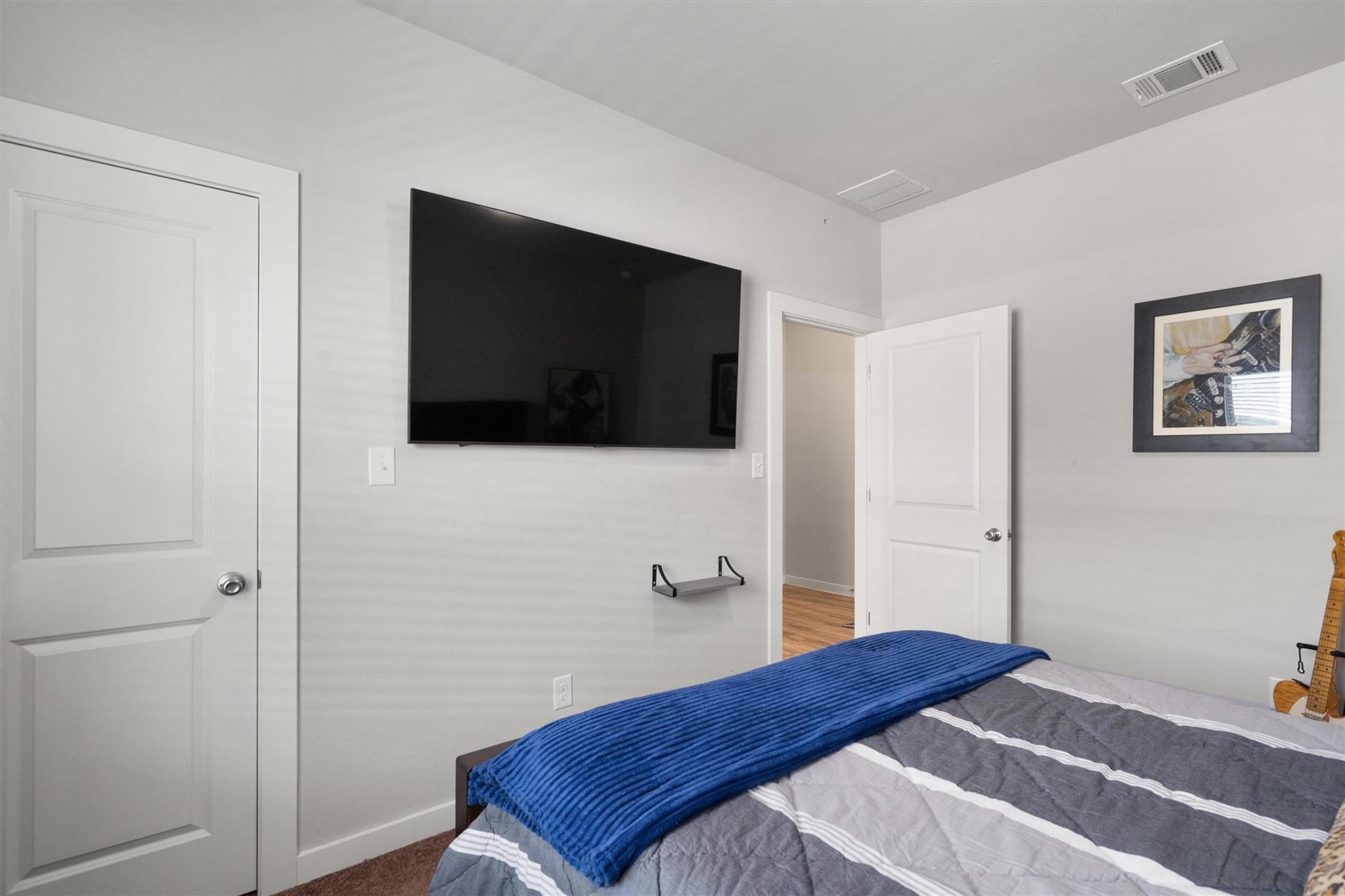 Photo 28