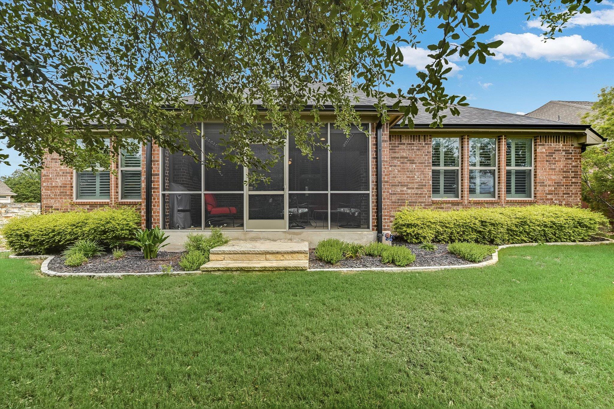 Single Family Residence