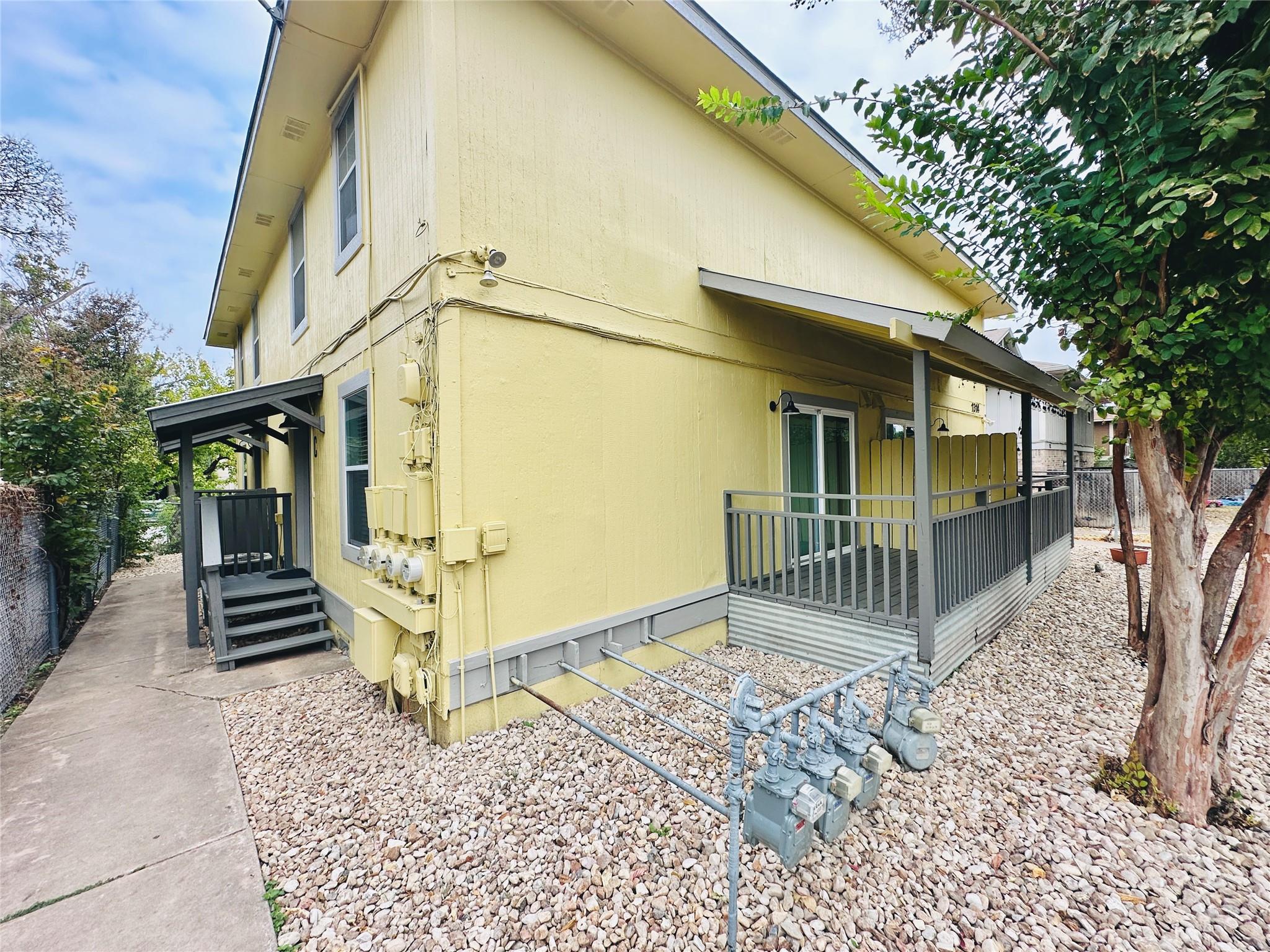 Quadruplex