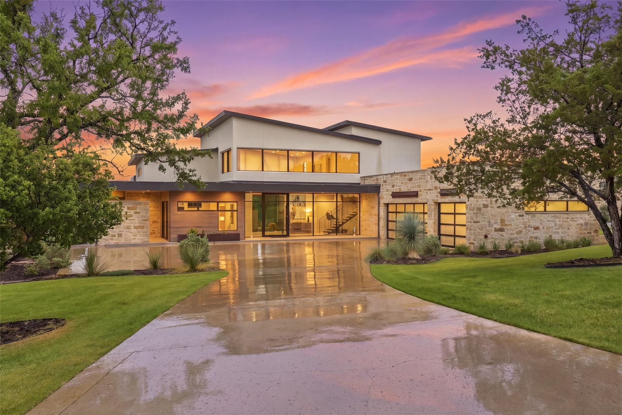 Single Family Residence