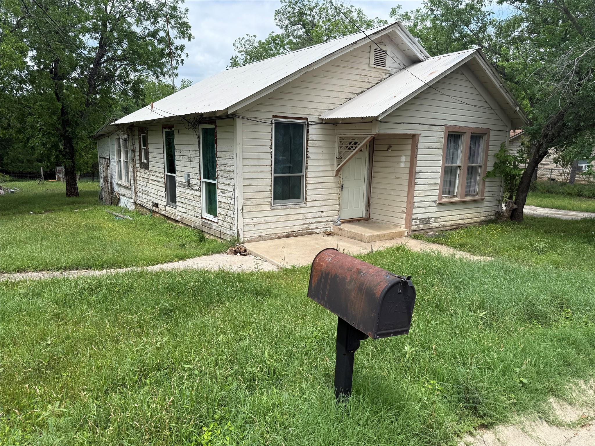 Single Family Residence