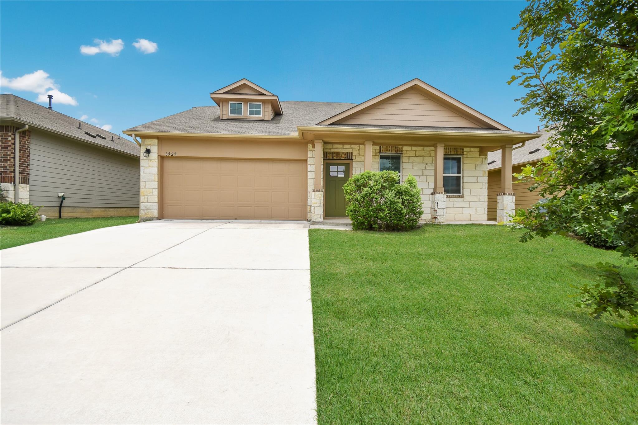Single Family Residence