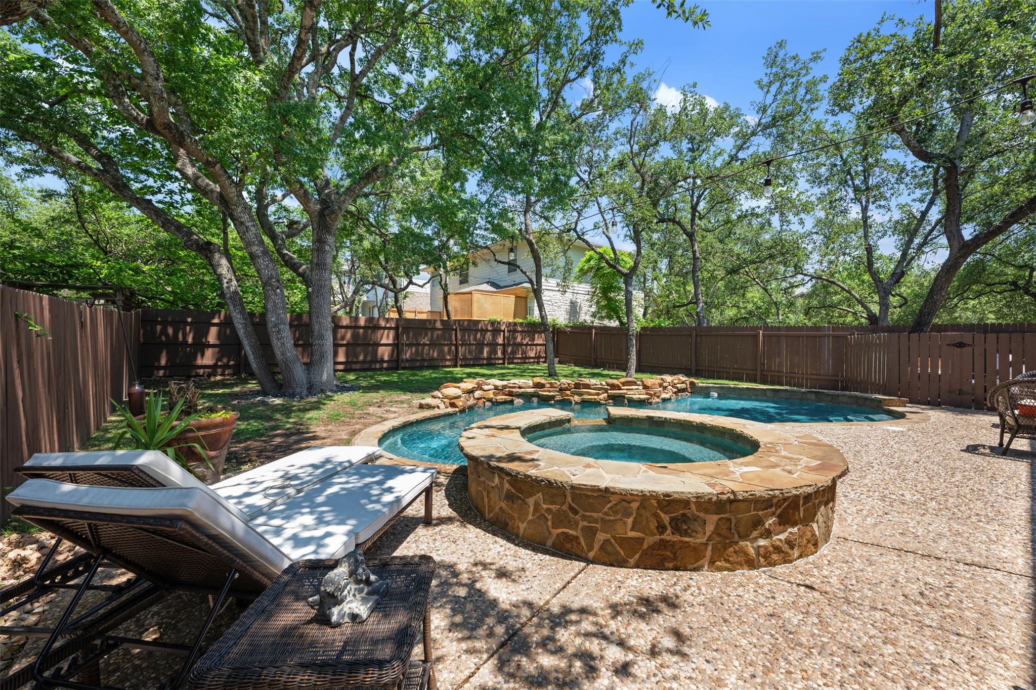 Single Family Residence