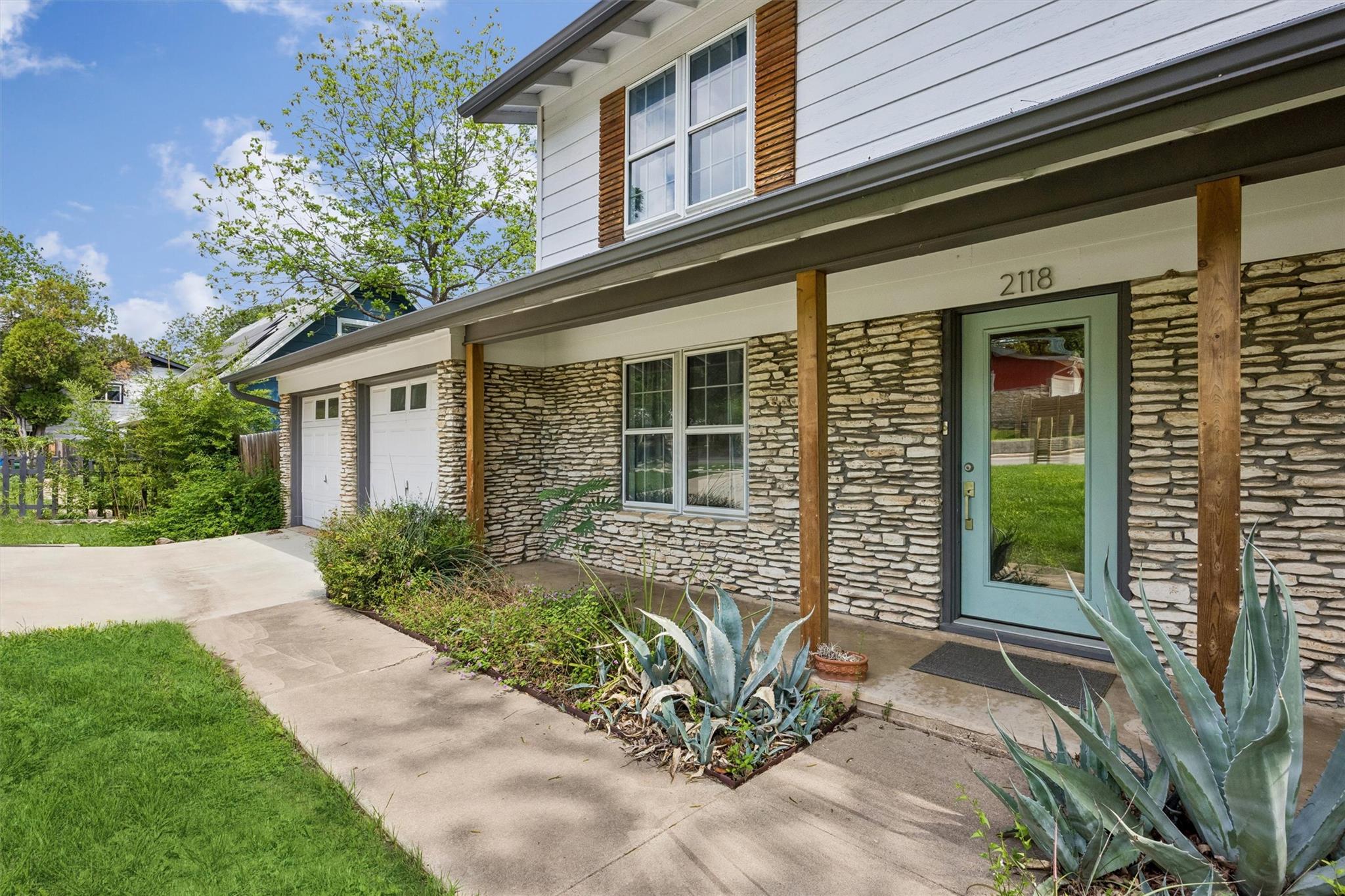 Single Family Residence