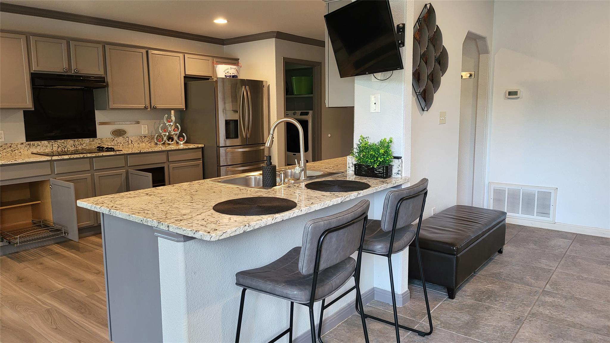 Photo 7