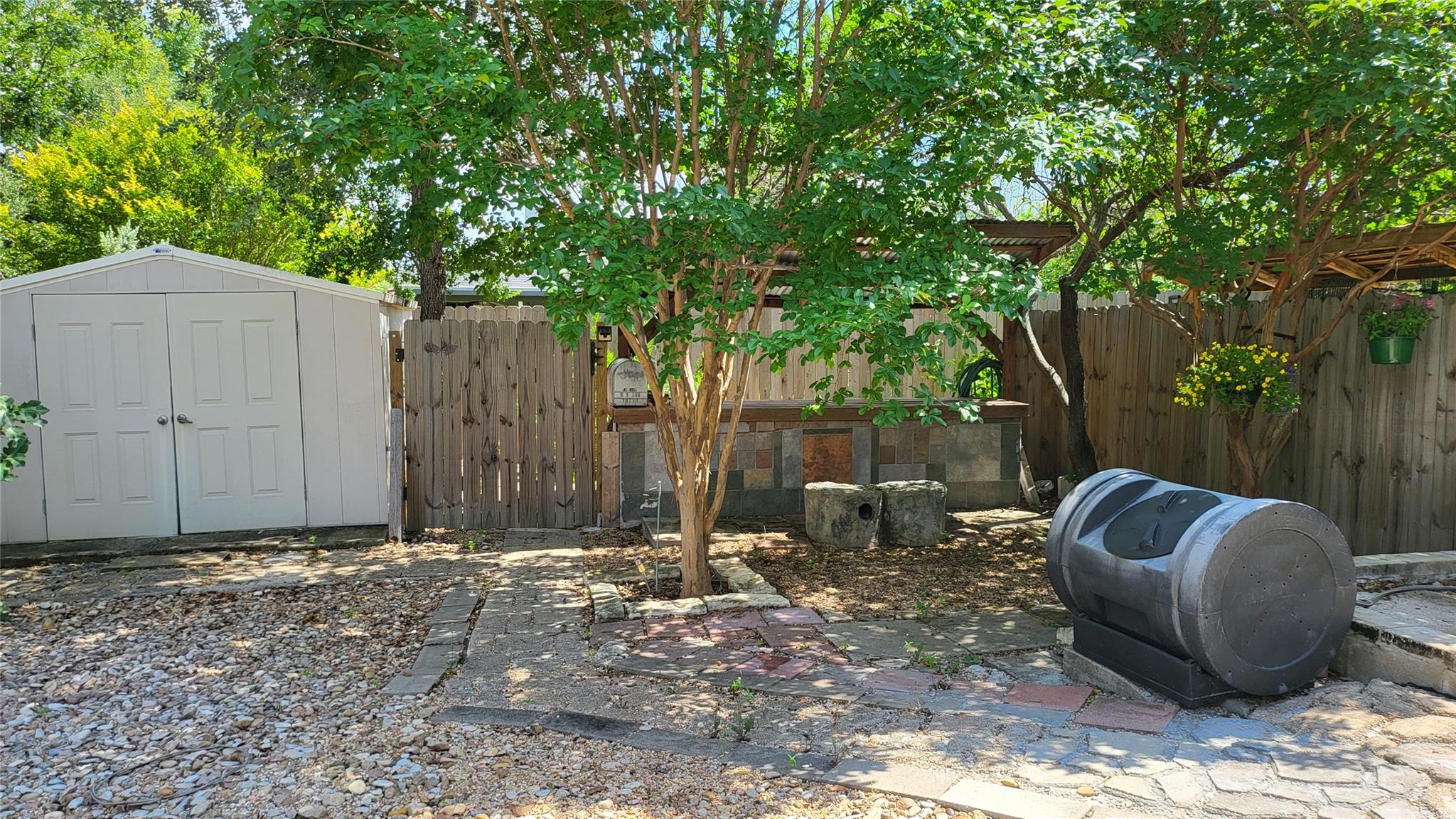 Photo 31