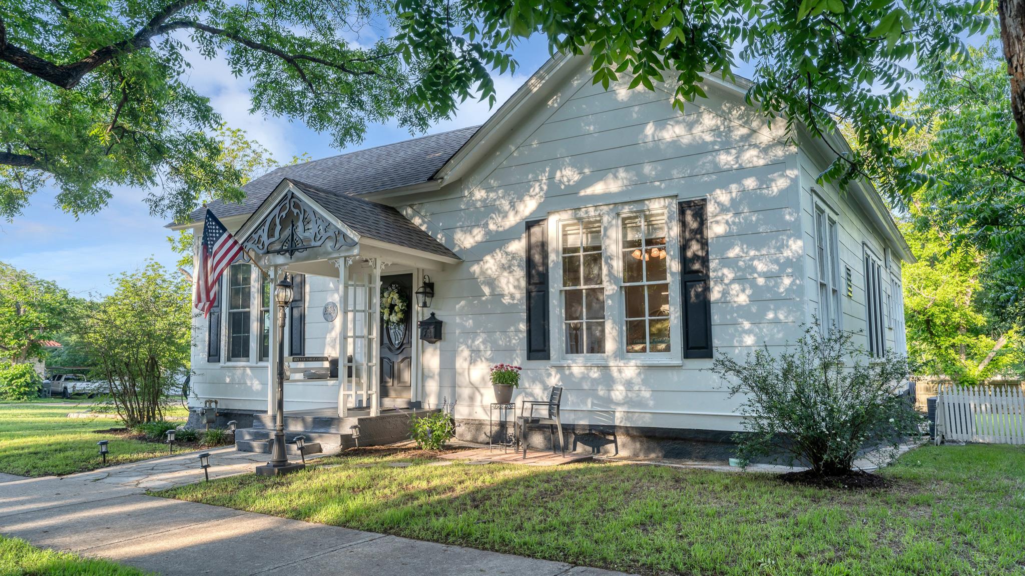 Single Family Residence