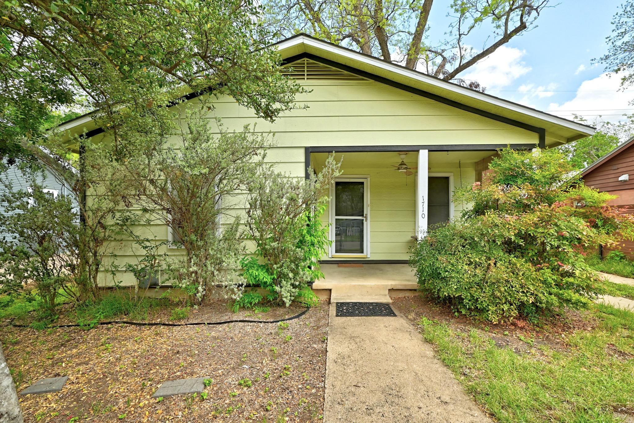 Single Family Residence