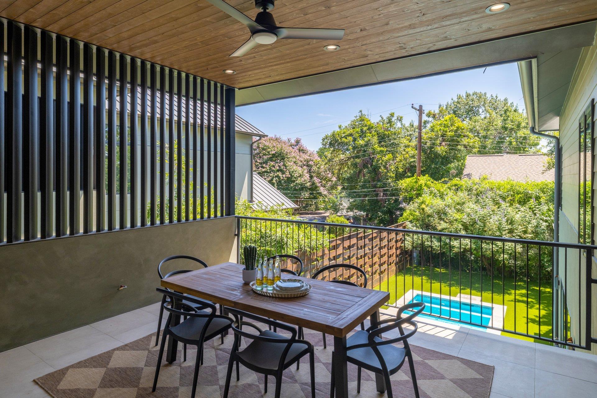 Single Family Residence