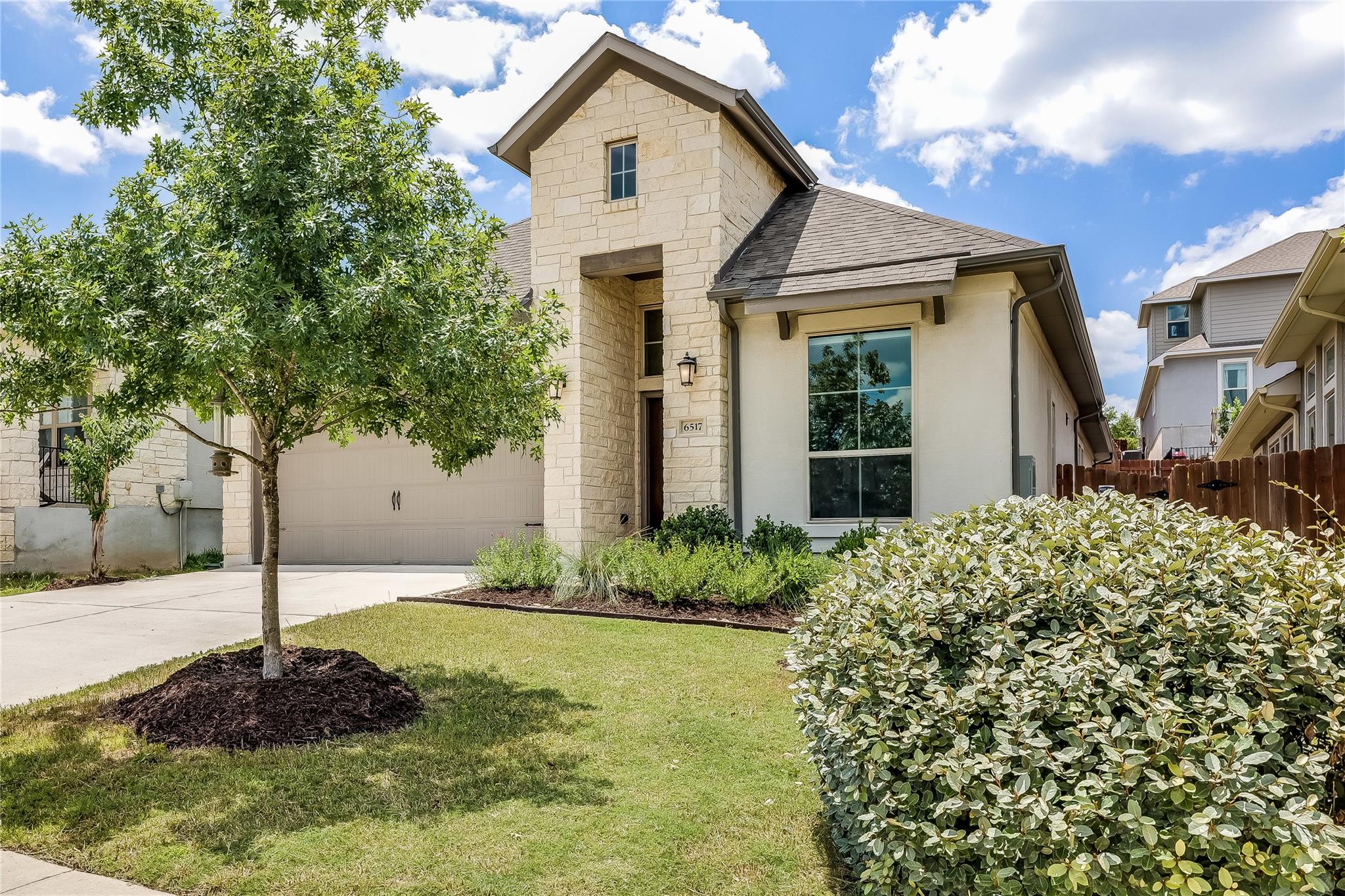 Single Family Residence