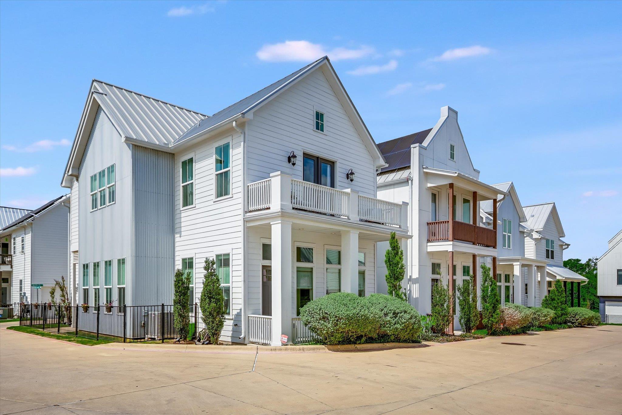 Single Family Residence