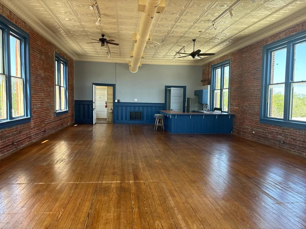 Photo 16