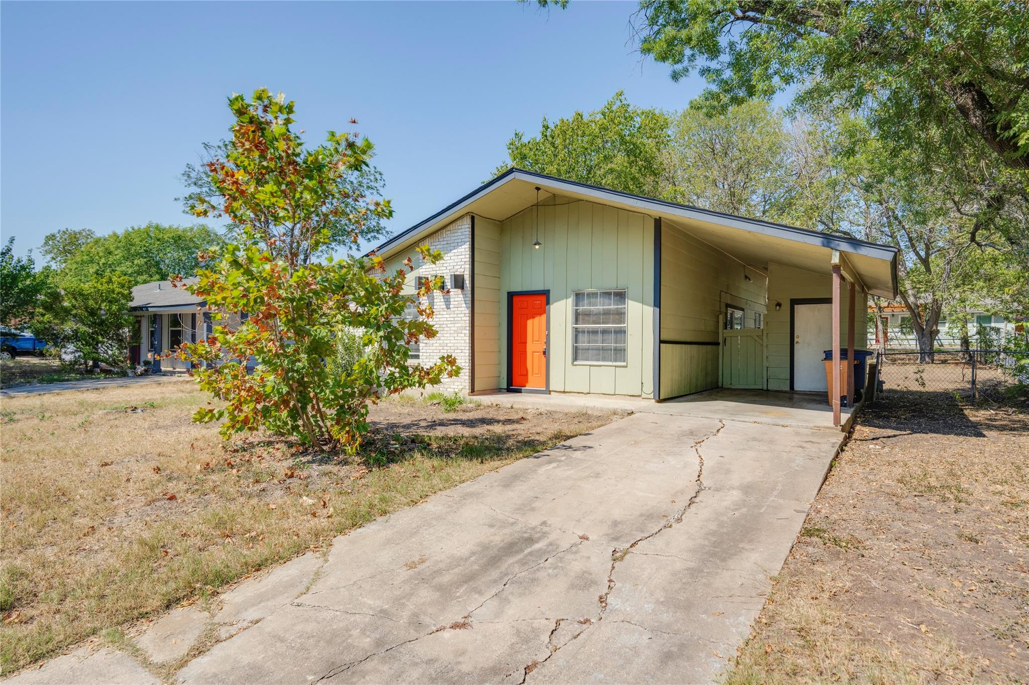 Single Family Residence