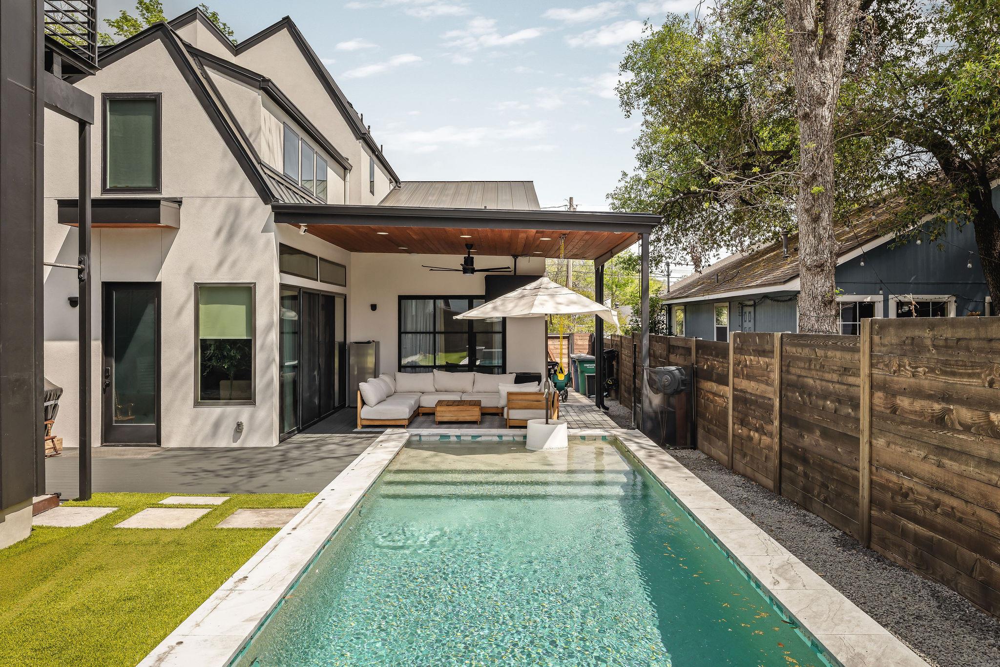 Single Family Residence