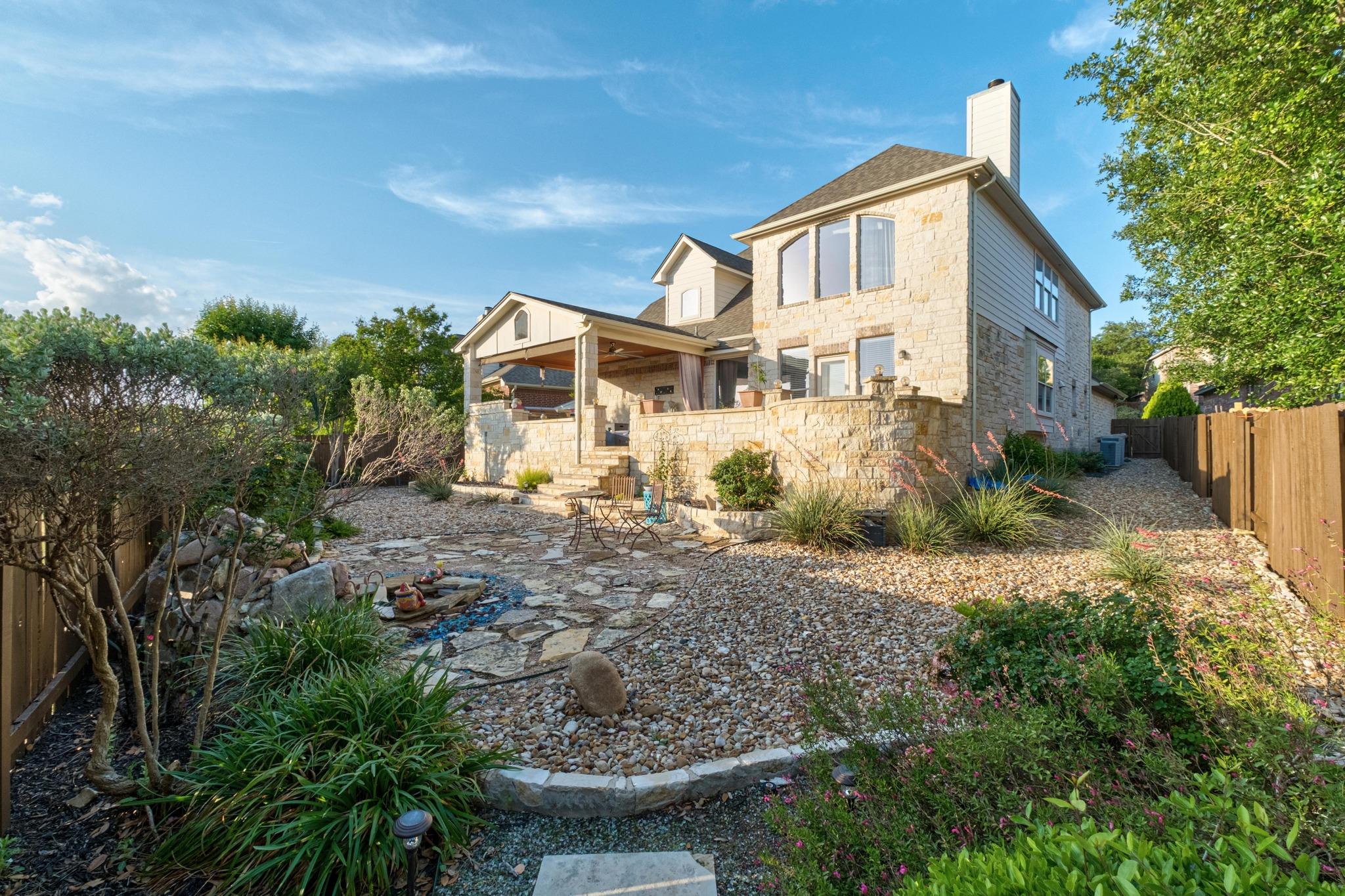 Single Family Residence