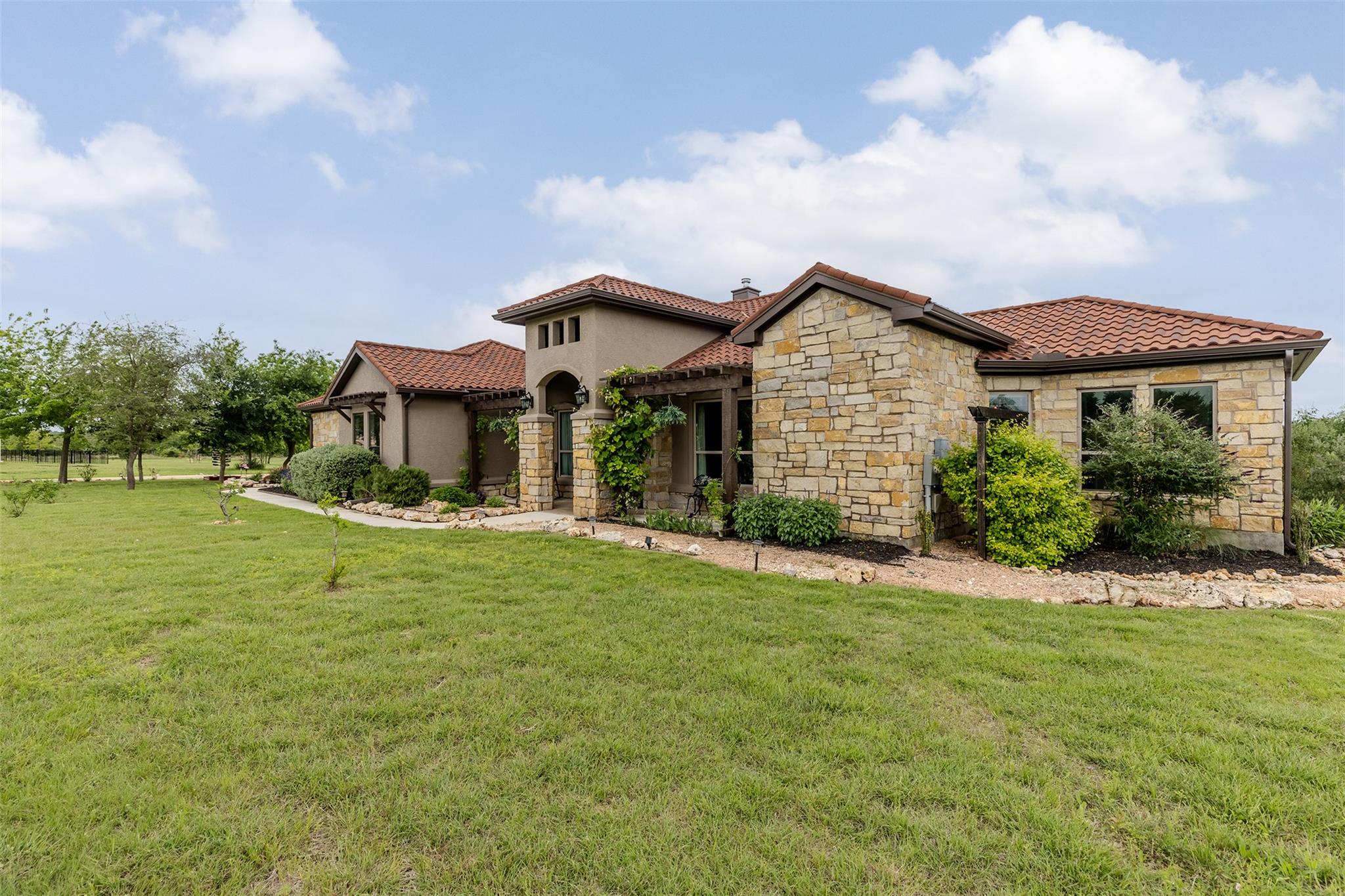 Single Family Residence