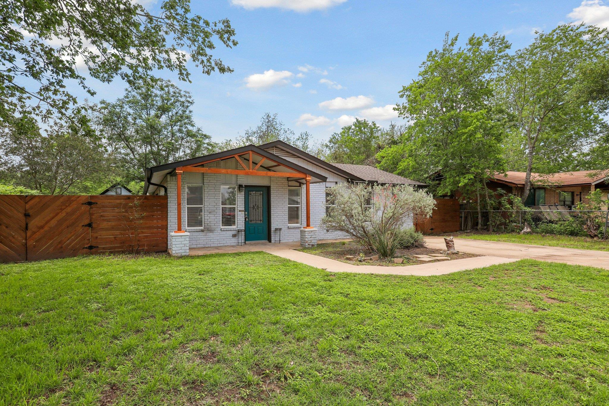 Single Family Residence