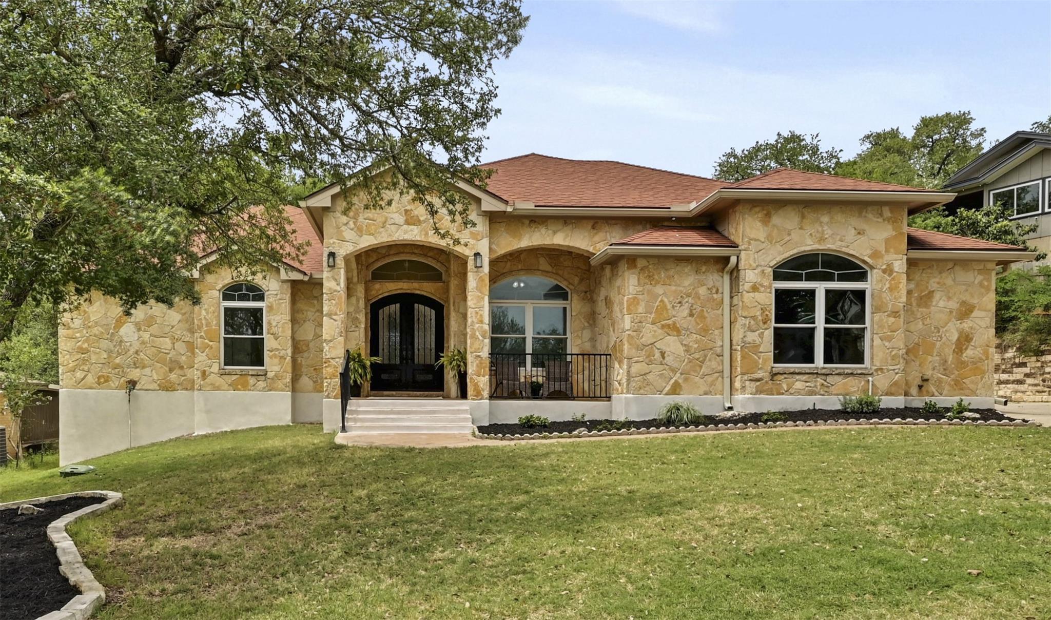 Single Family Residence
