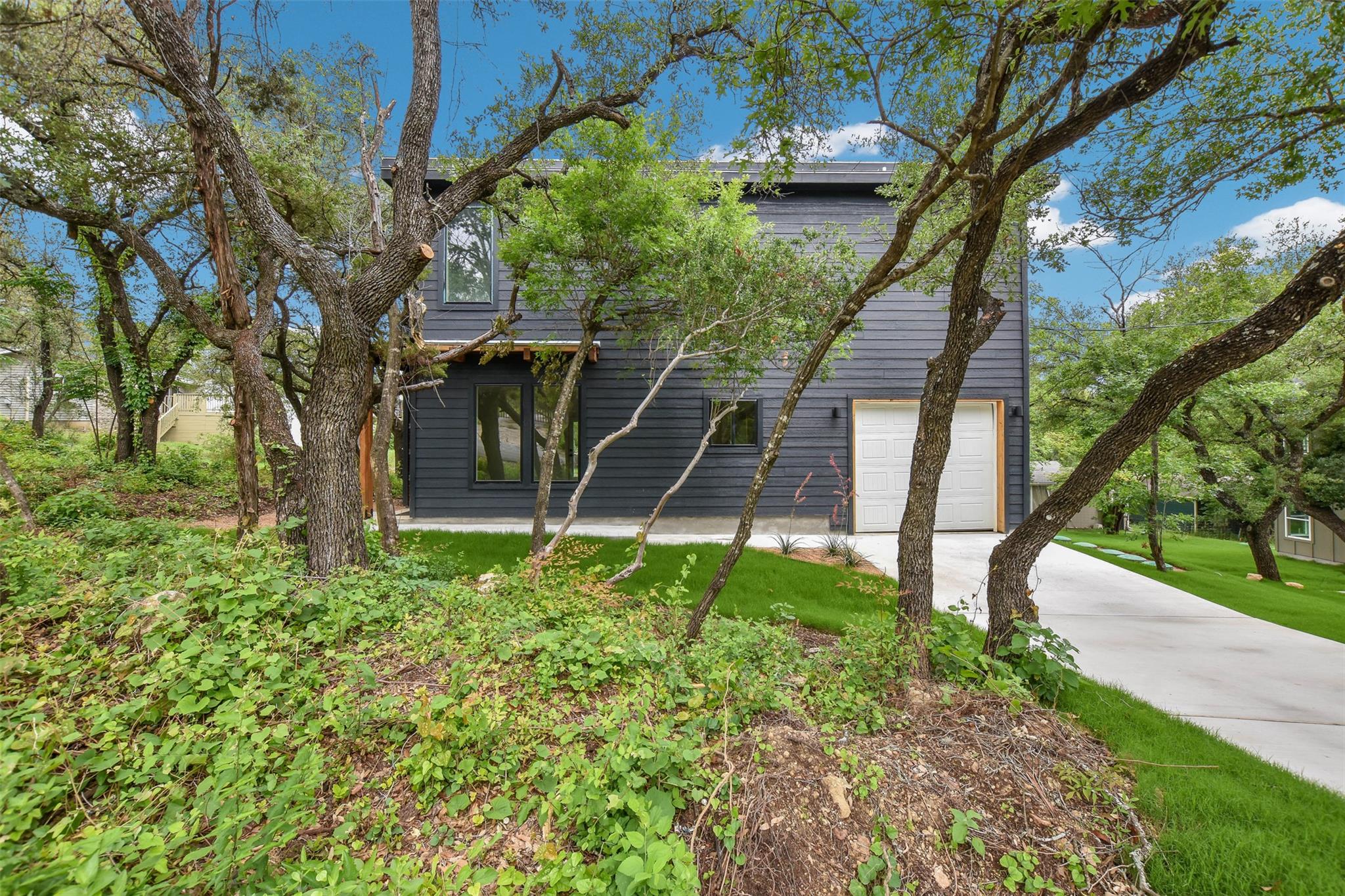 Single Family Residence
