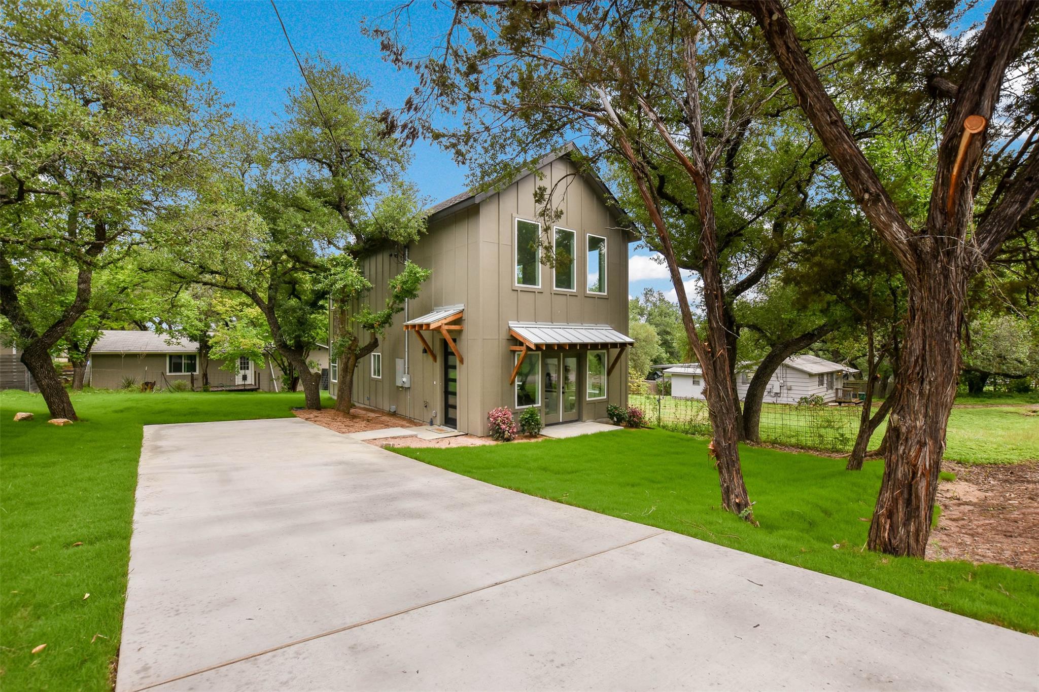10901 Lakeview