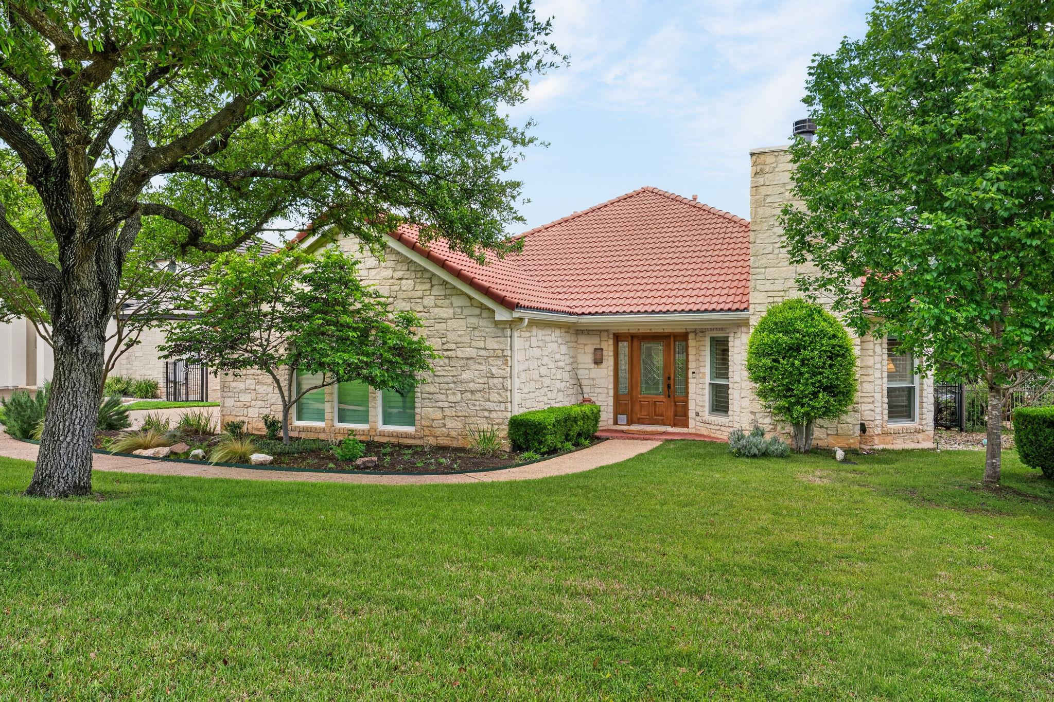 Single Family Residence
