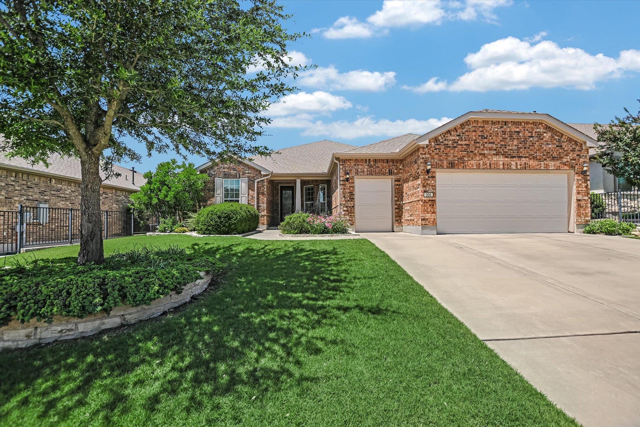 Single Family Residence
