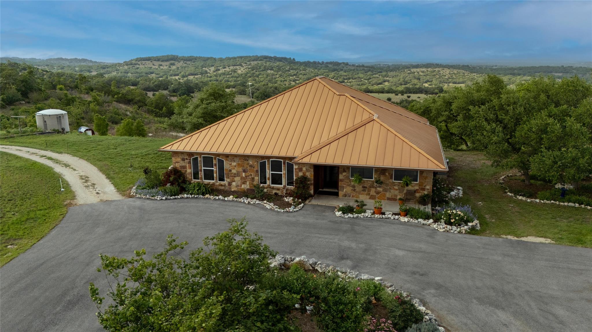 1063 Sanctuary