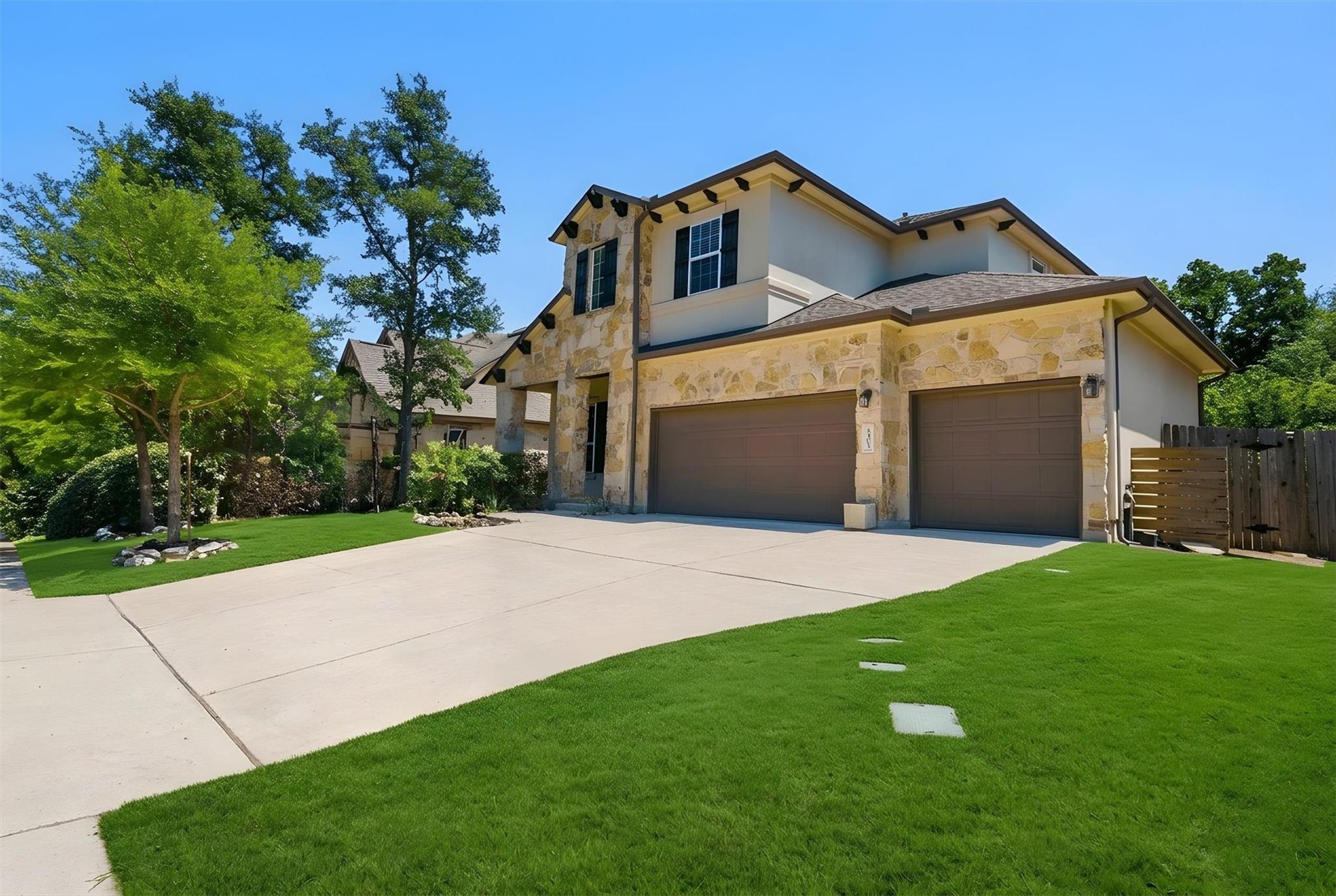 Single Family Residence
