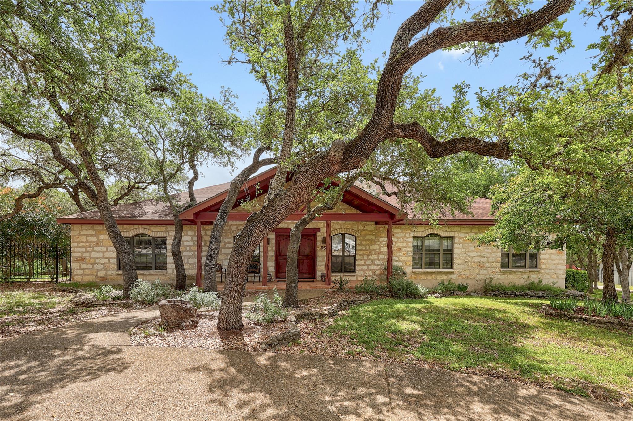 Single Family Residence