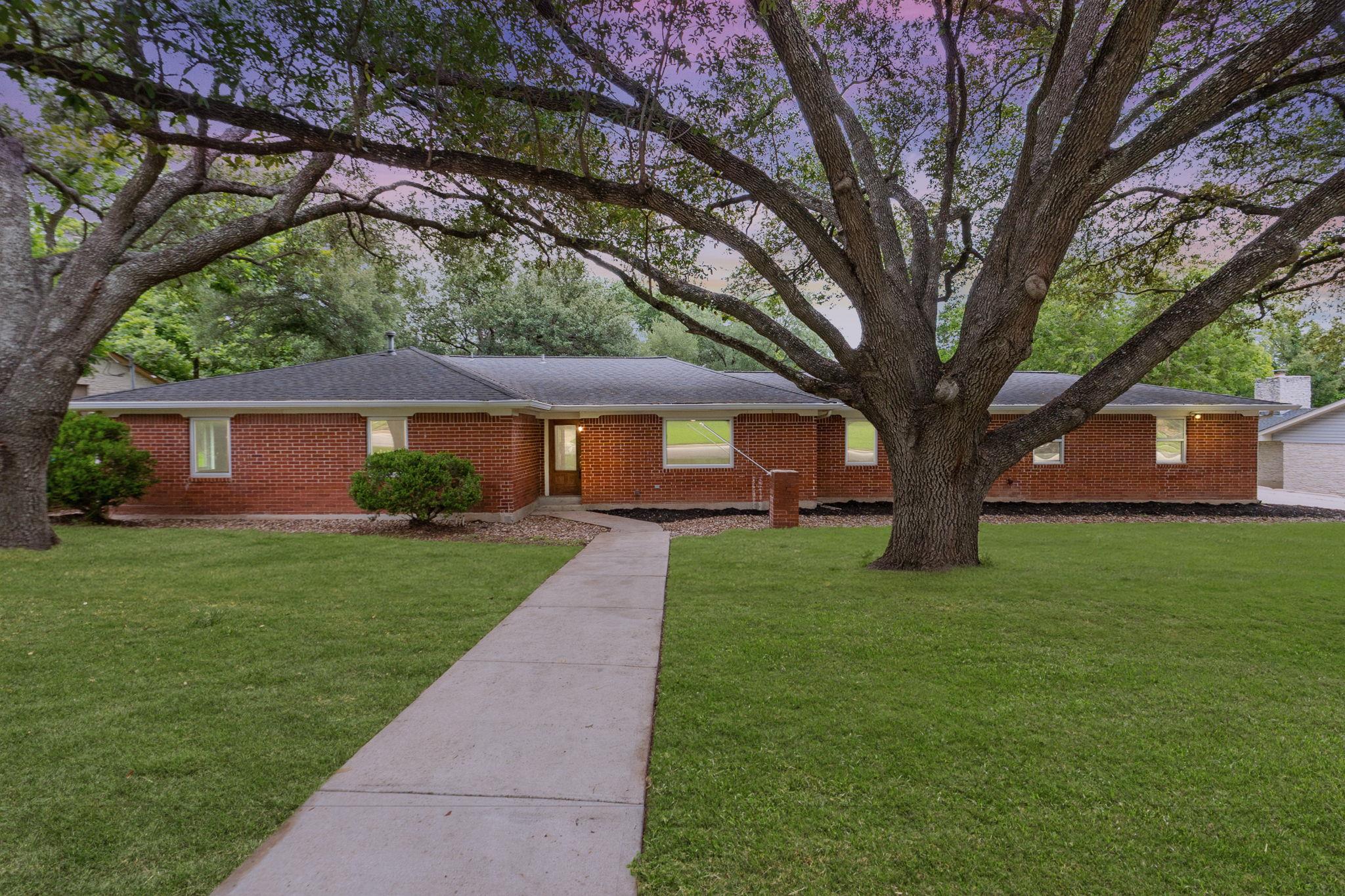 Single Family Residence