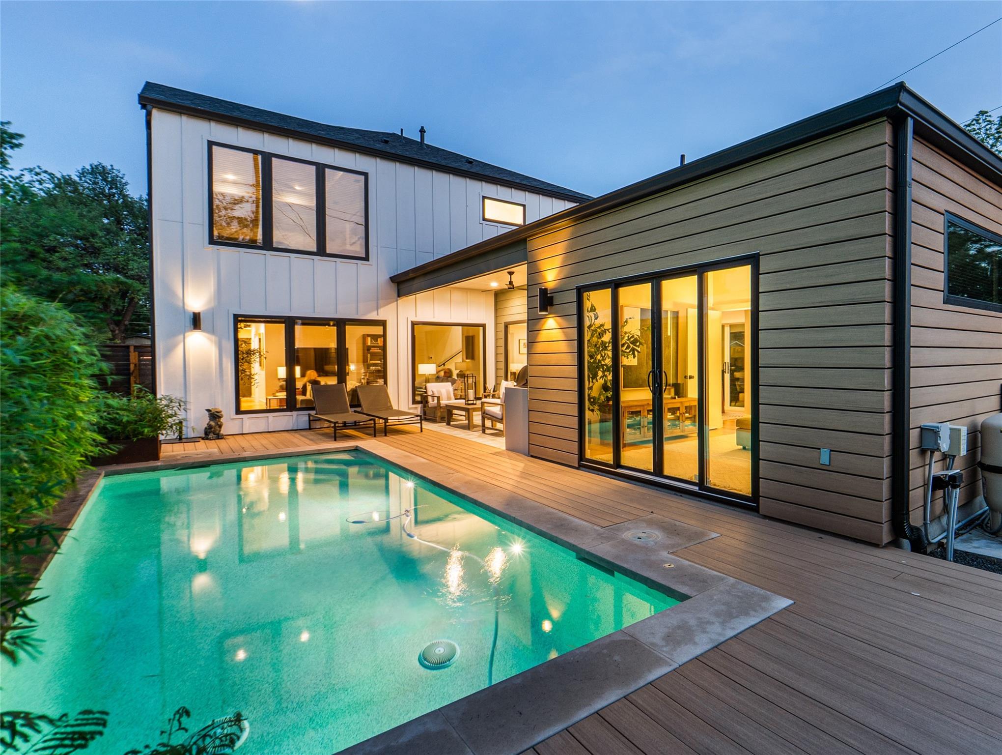 Single Family Residence