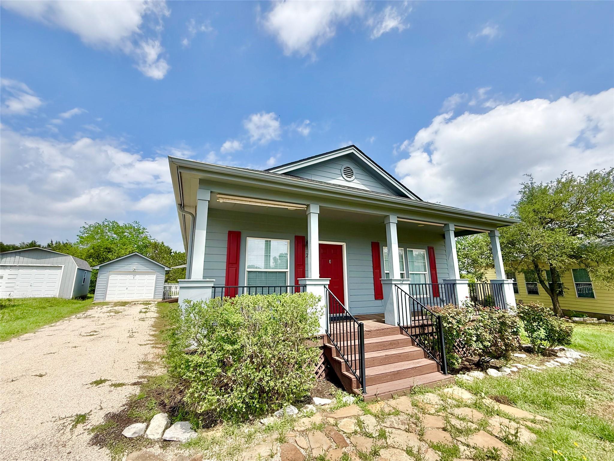 Single Family Residence