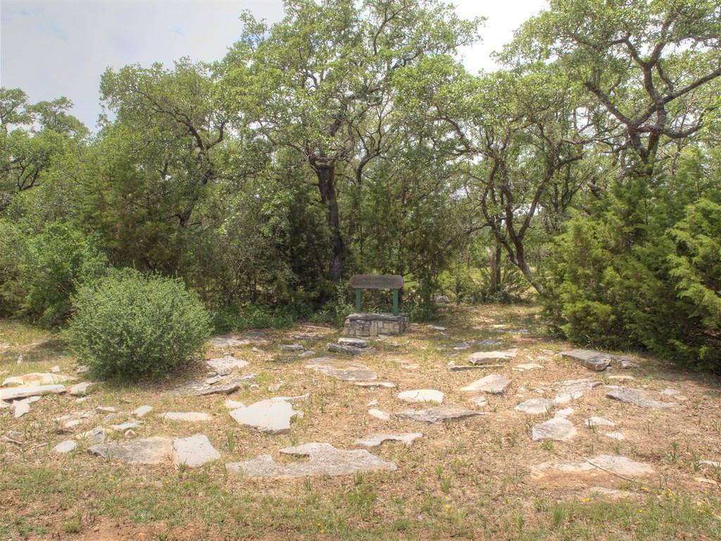 Photo 37